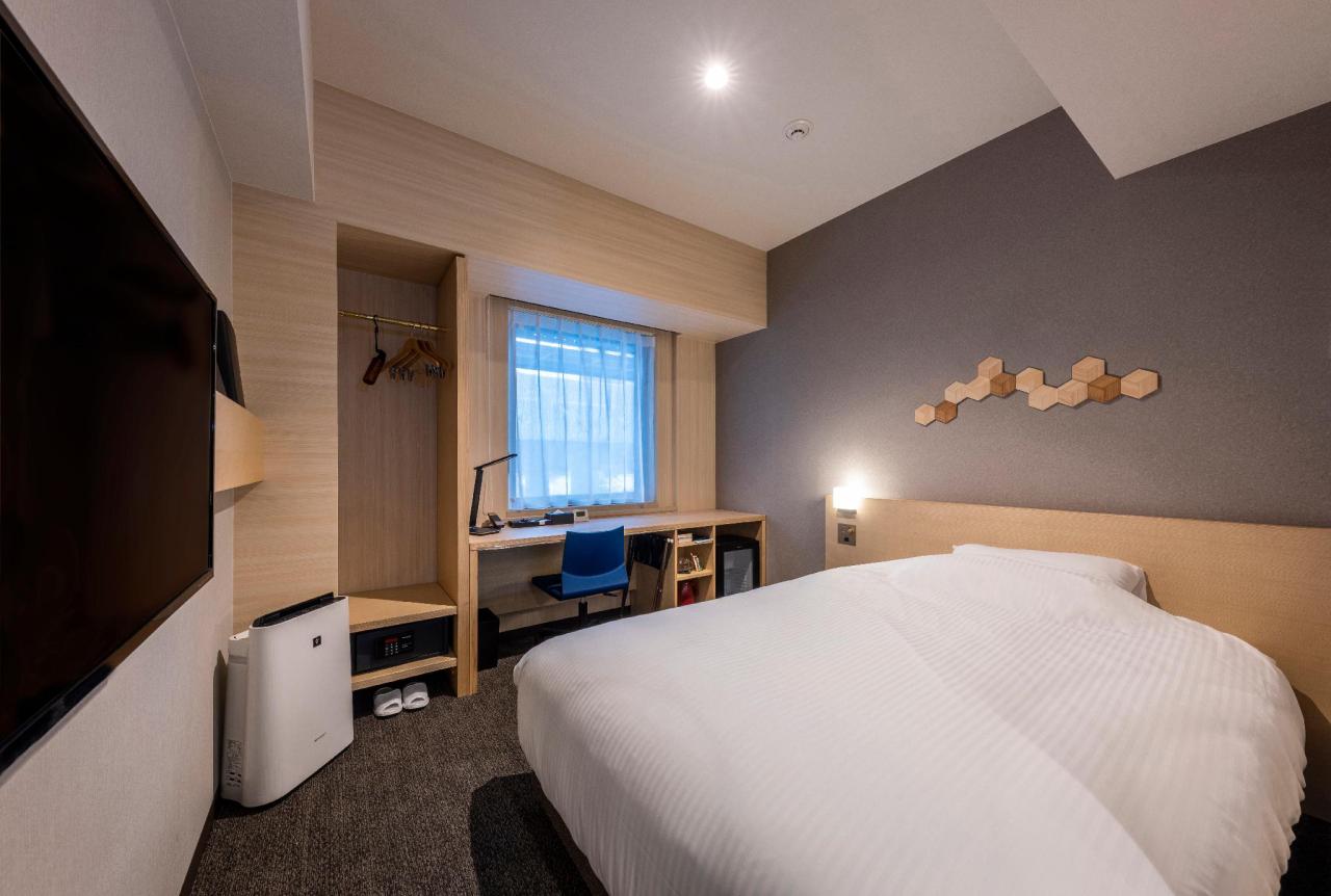 JR Clement Inn Kochi