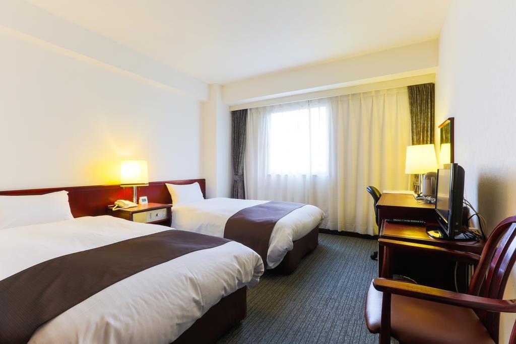 Kochi Sunrise Hotel
