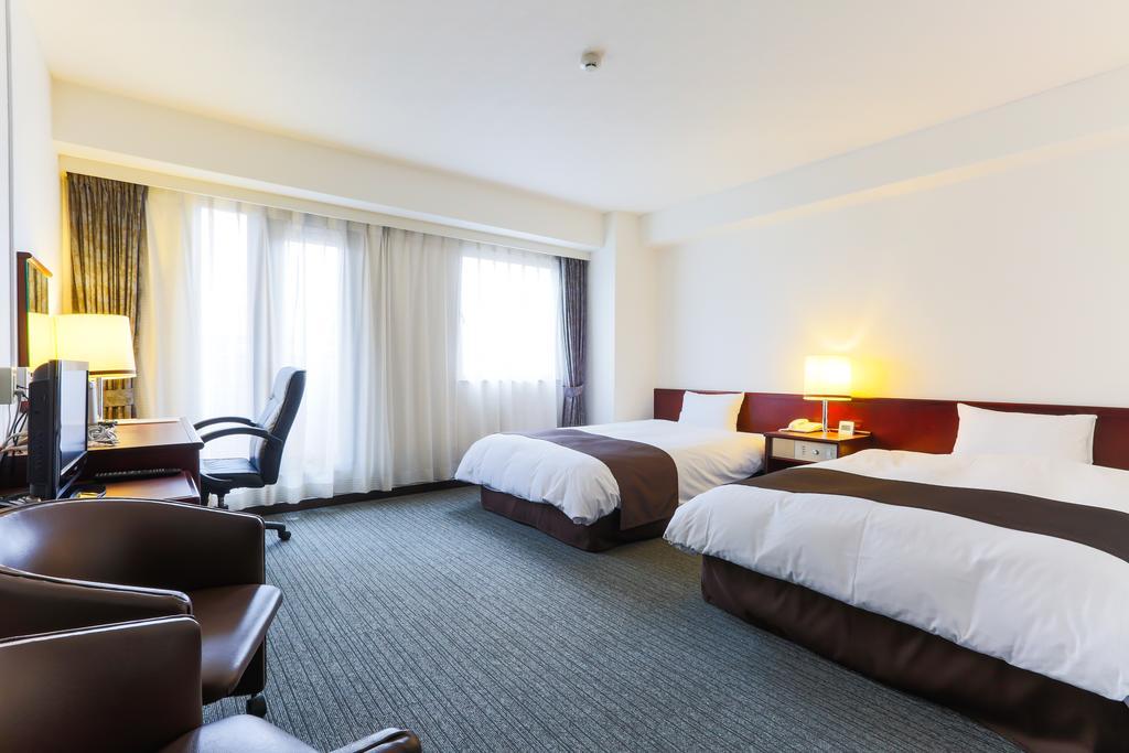 Kochi Sunrise Hotel