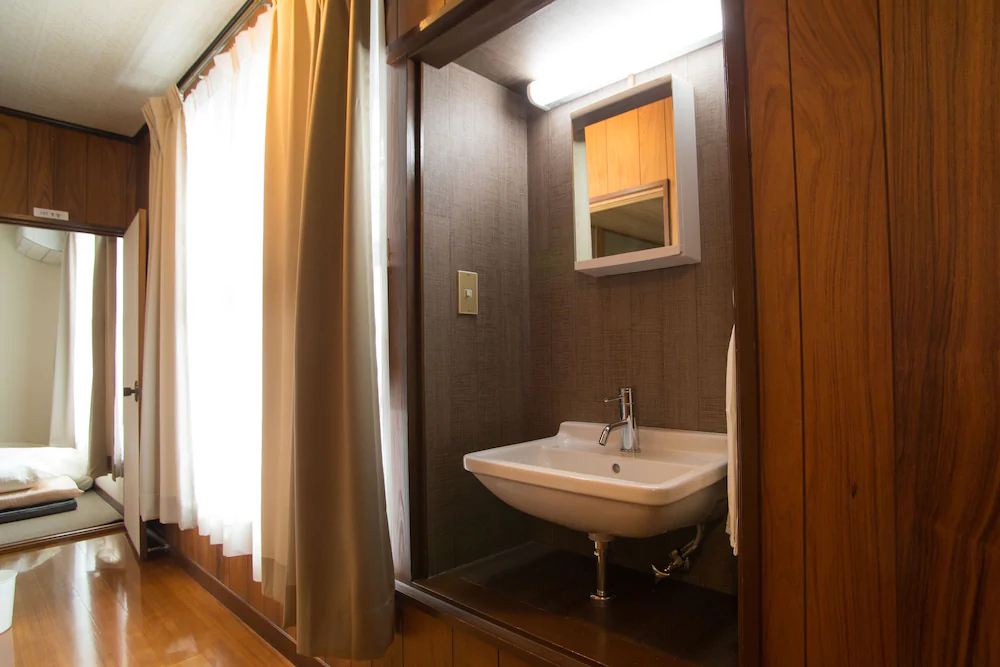 Dougo-Yado Guest House