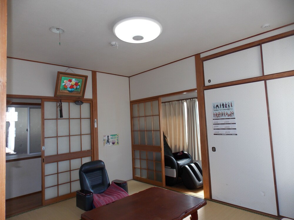 Hojo Suigun Youth Hostel