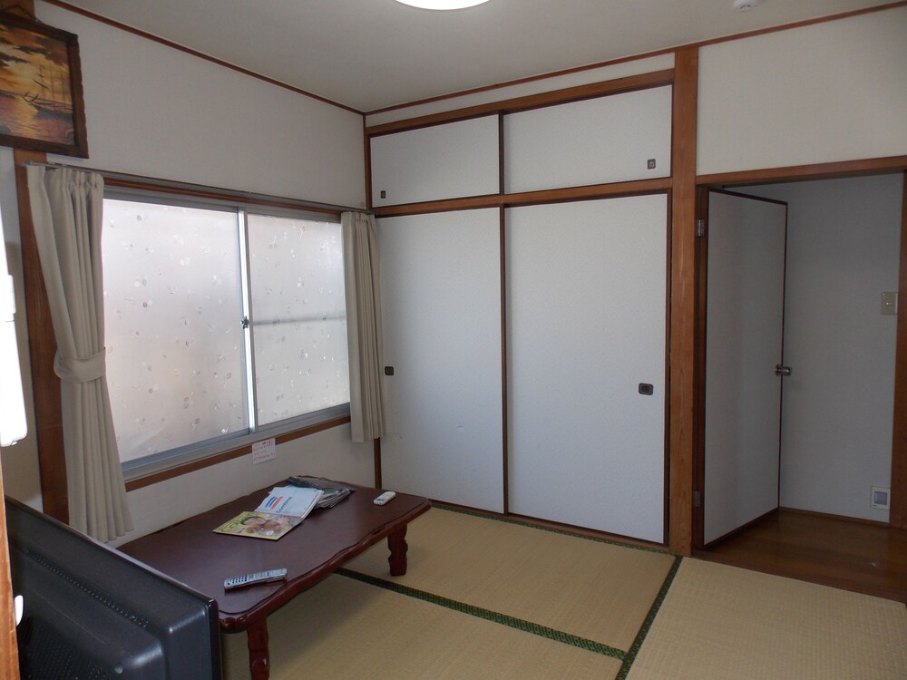 Hojo Suigun Youth Hostel