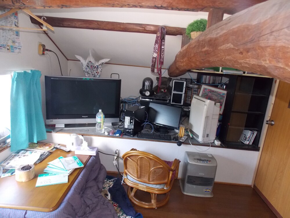 Hojo Suigun Youth Hostel
