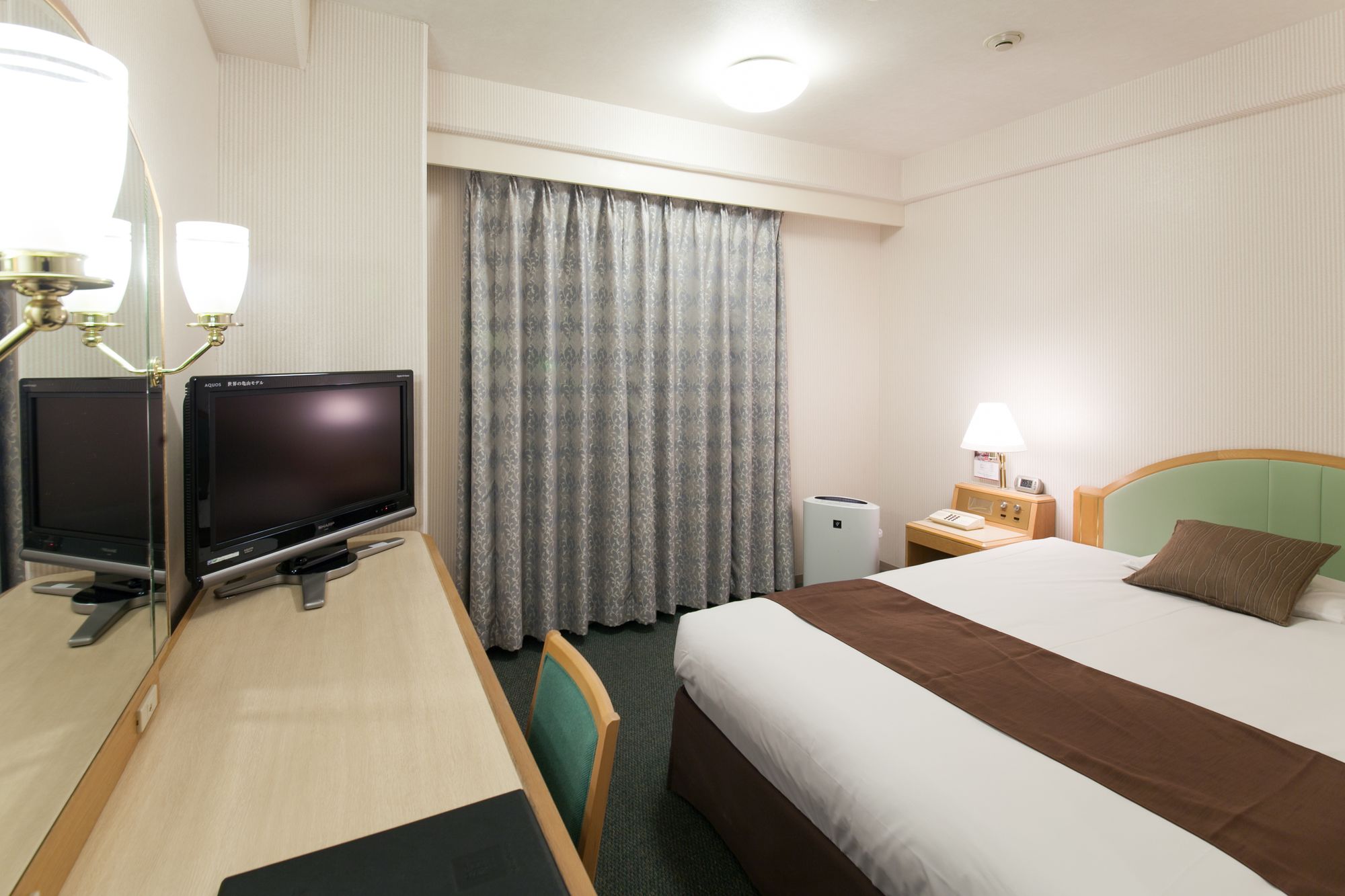 Matsuyama Tokyu REI Hotel