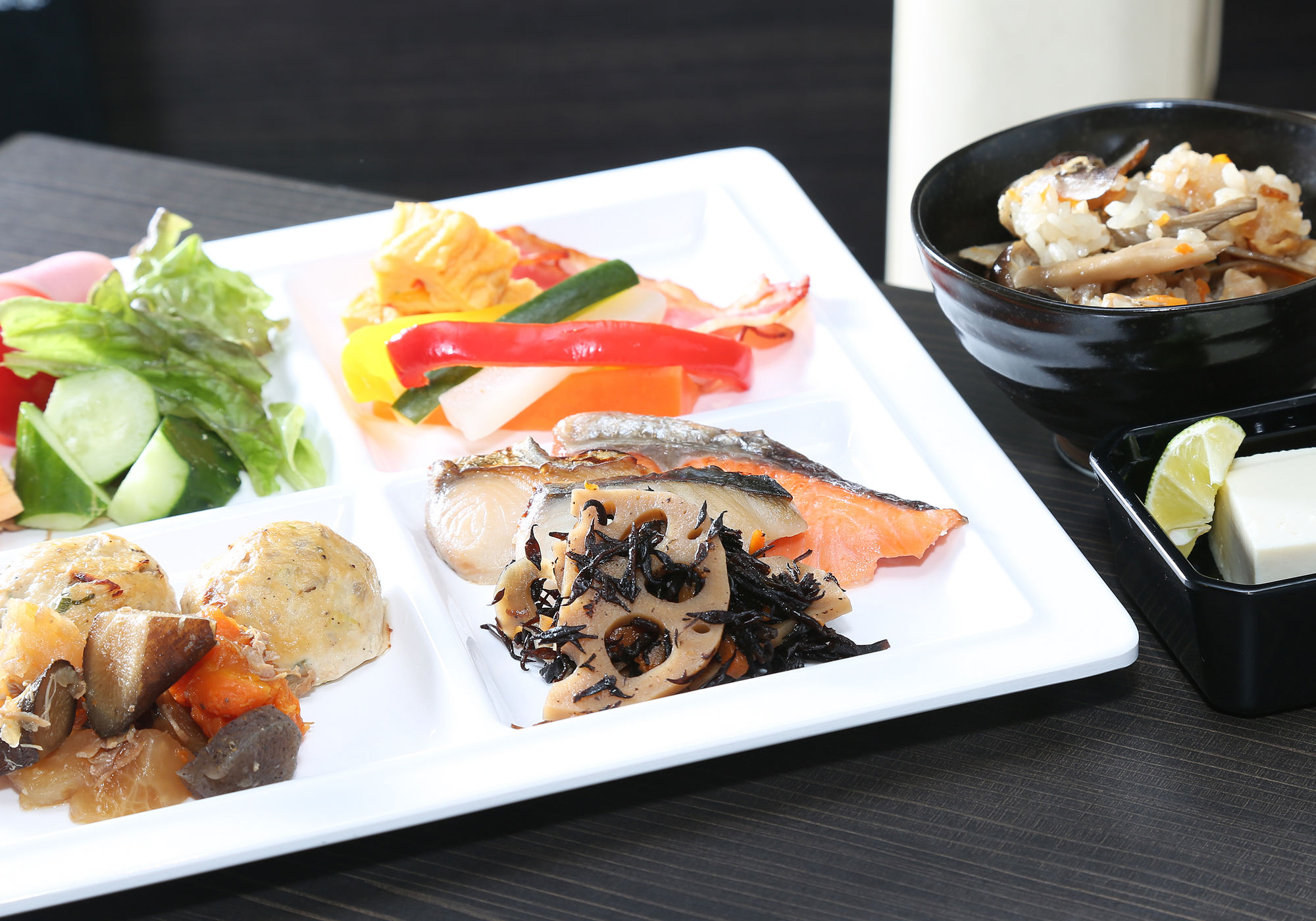 Daiwa Roynet Hotel Tokushima-Ekimae