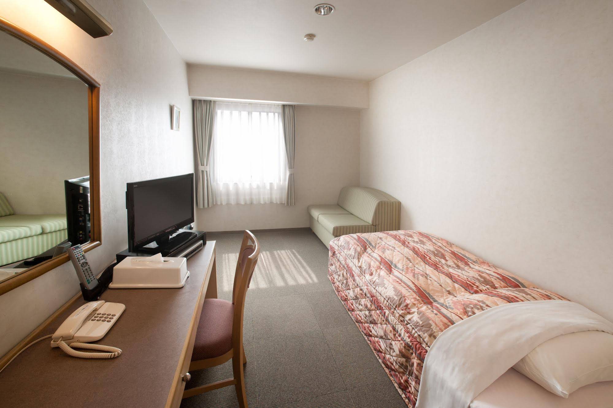 Hotel Sunshine Tokushima Annex