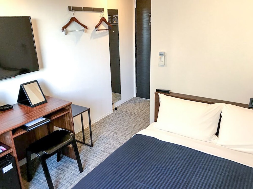 Hotel Livemax Chiba Sogaekimae