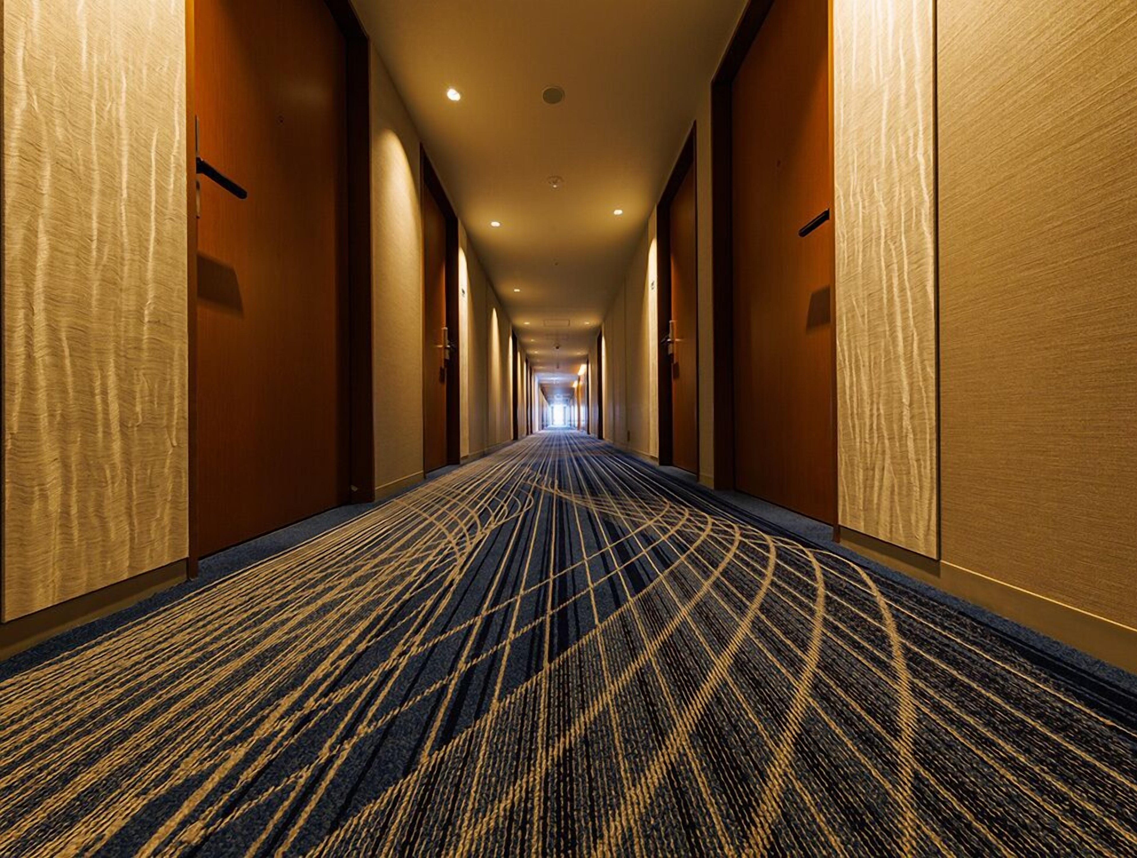 JR East Hotel Mets Premier Makuhari Toyosuna