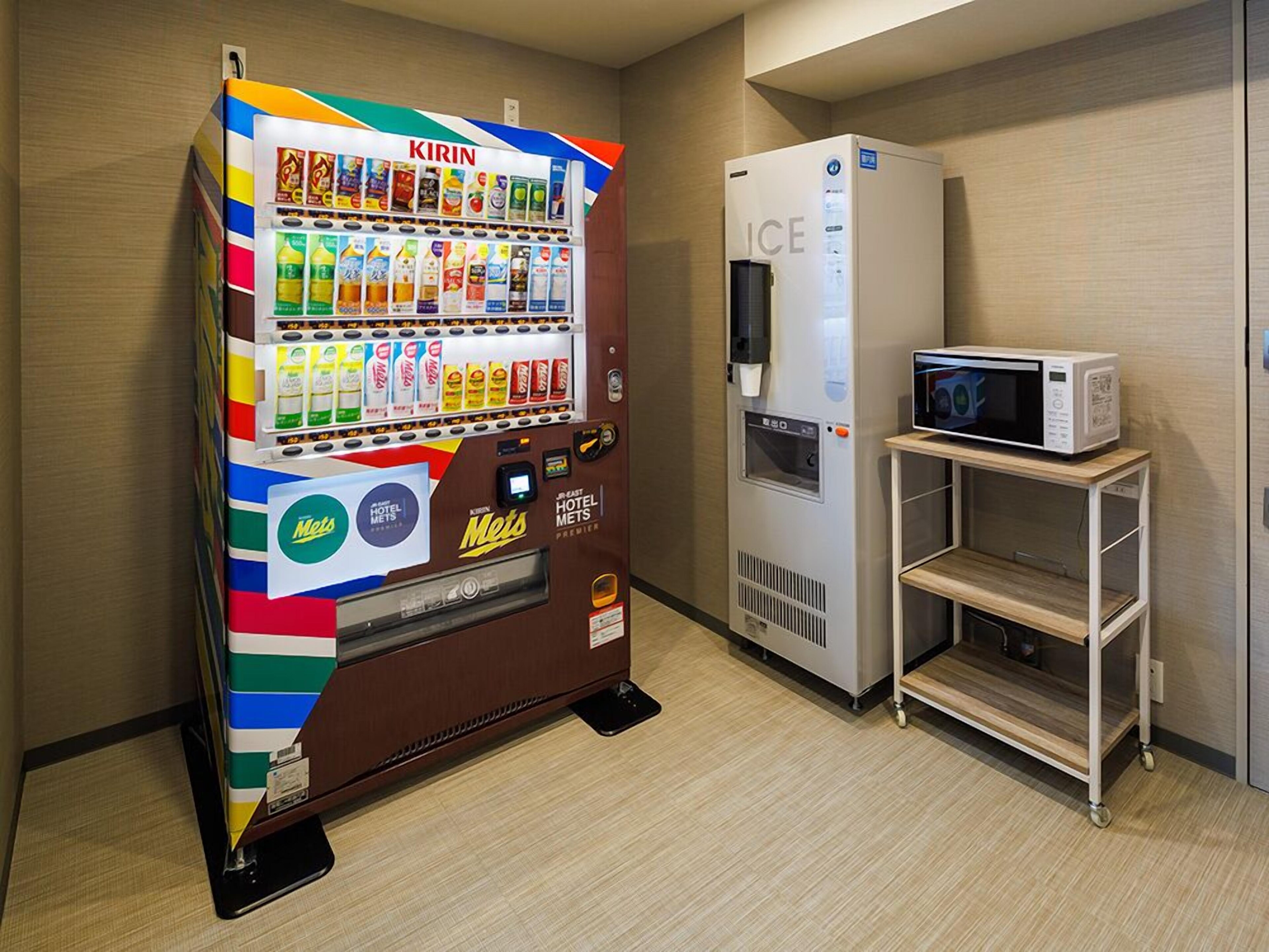 JR East Hotel Mets Premier Makuhari Toyosuna