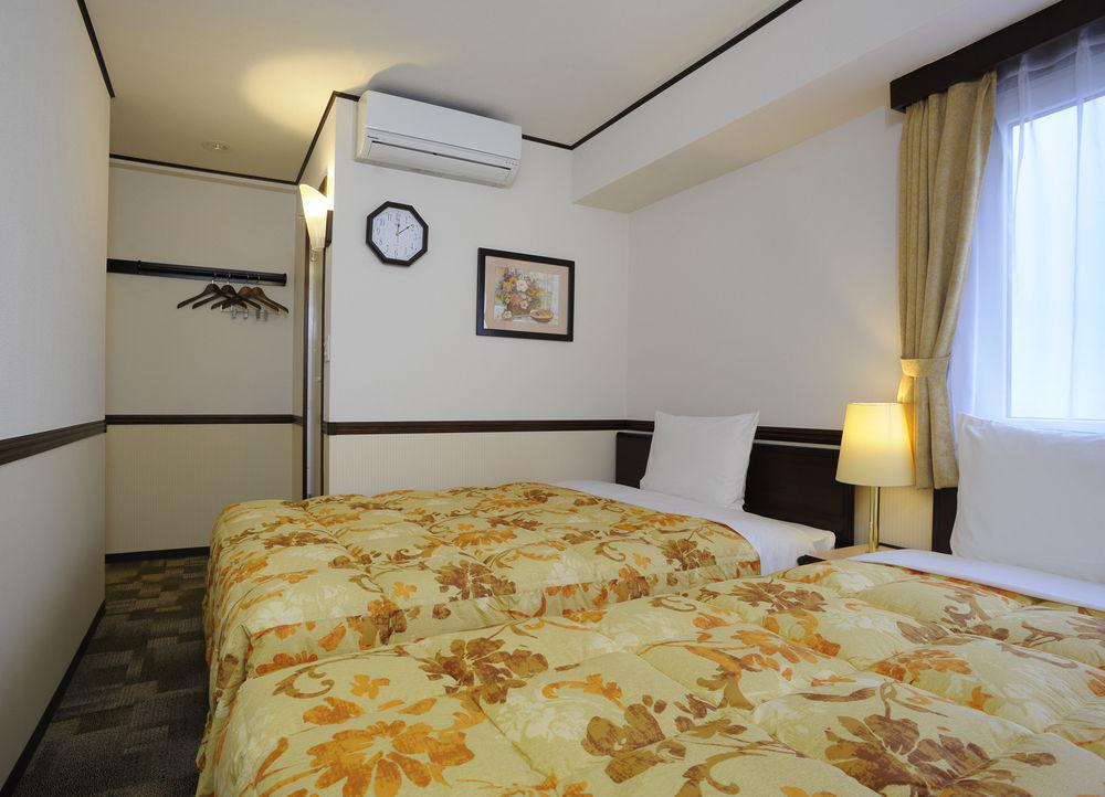 Toyoko Inn Chiba Minato Ekimae