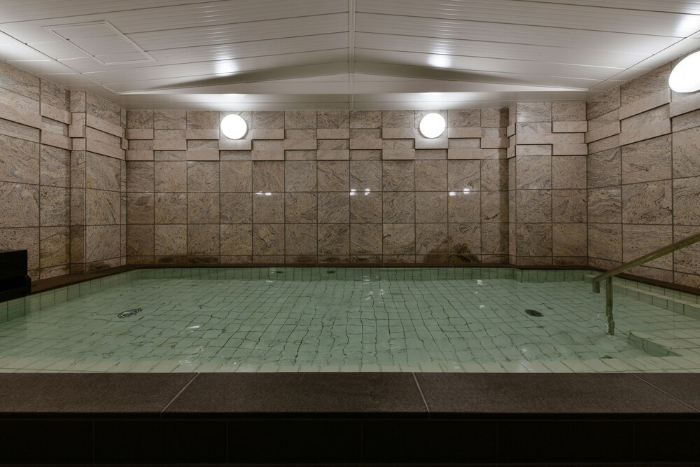 Vessel Inn Chiba Ekimae