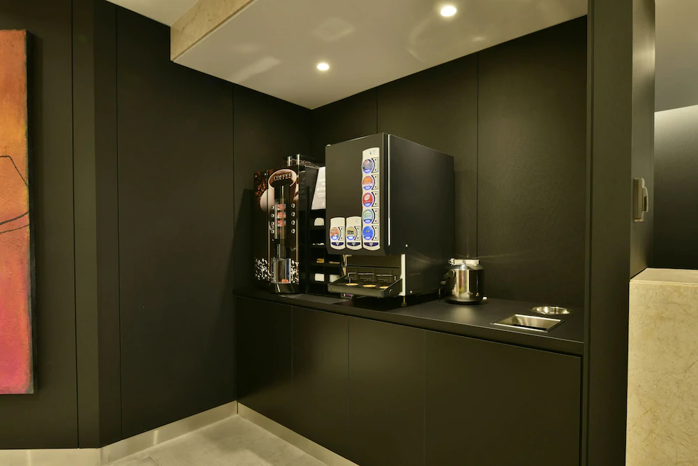 Vessel Inn Chiba Ekimae