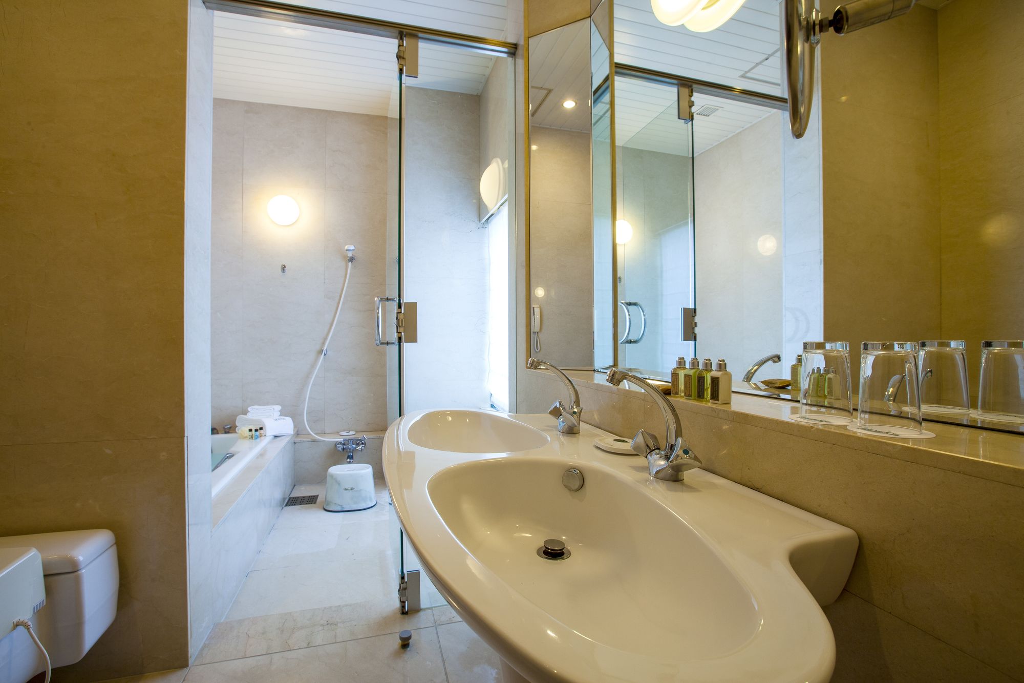 Hakone Hotel