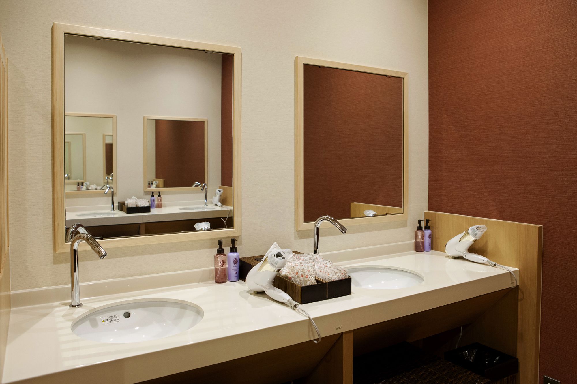 Hakone Hotel