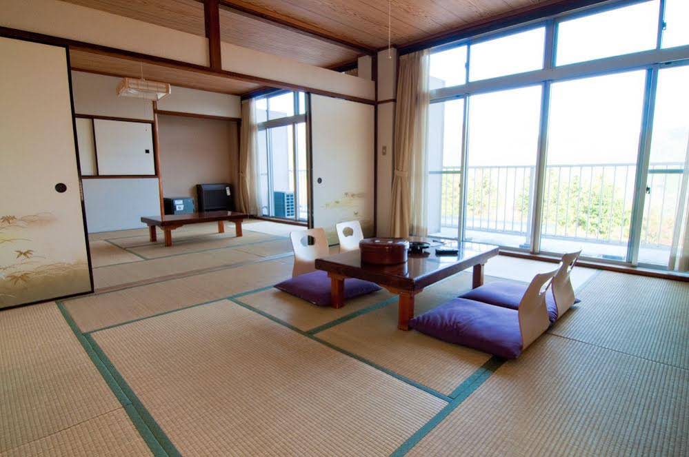 Hakone Gora Suirinso
