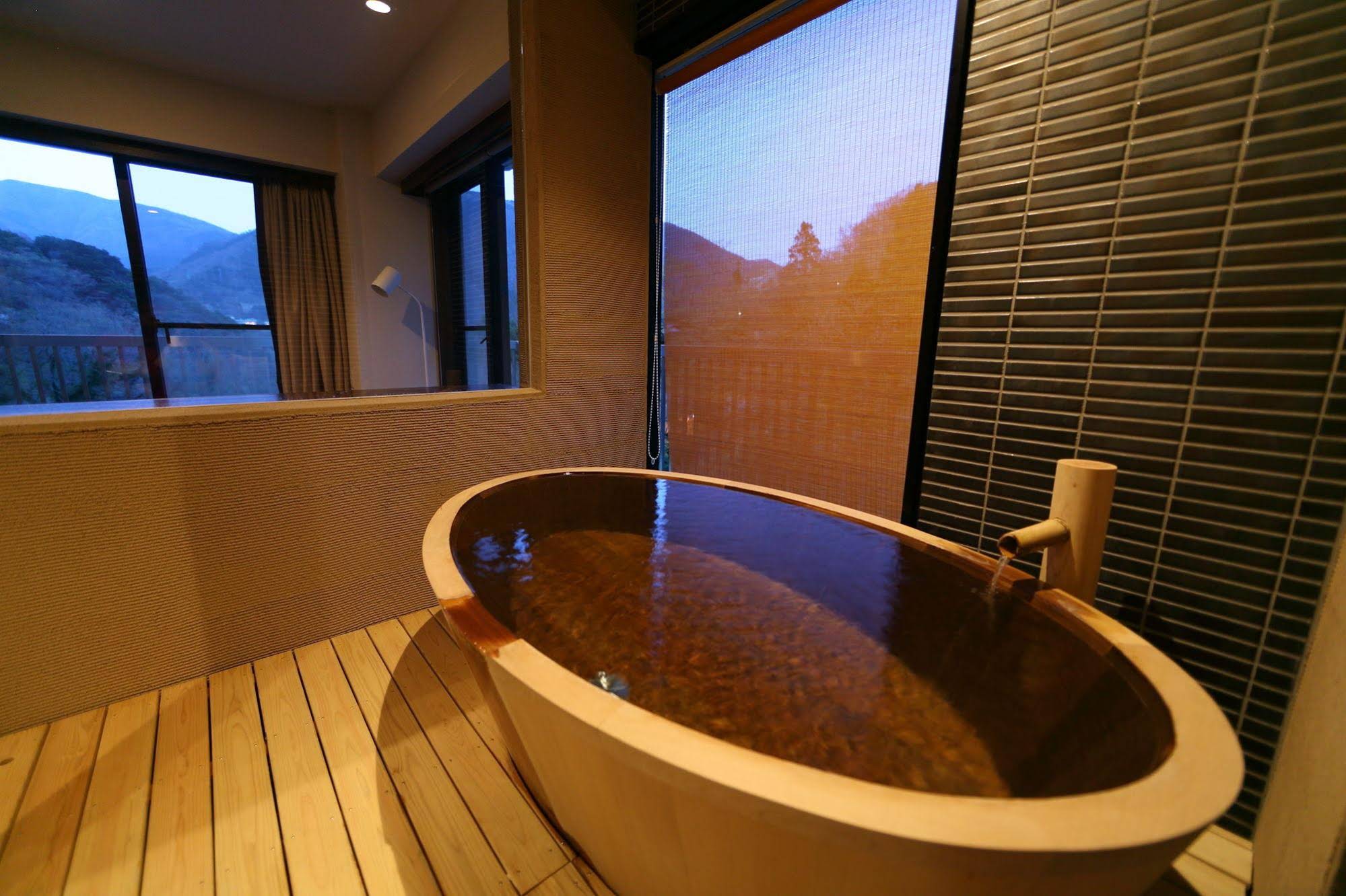 Hakone Nanase