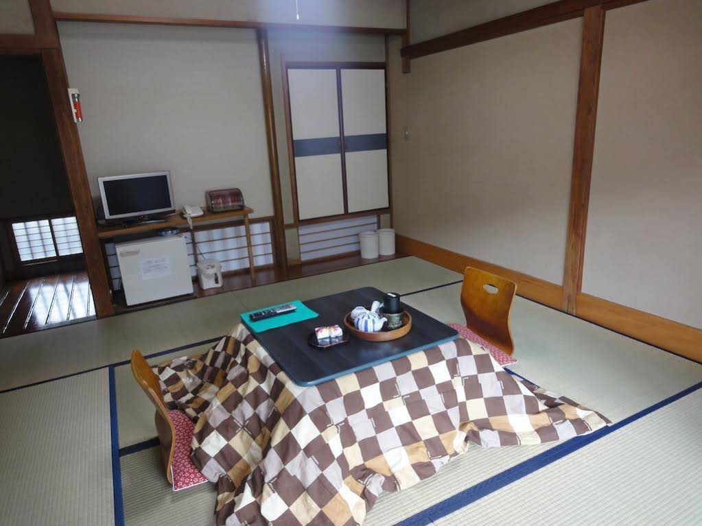 Omiya Ryokan
