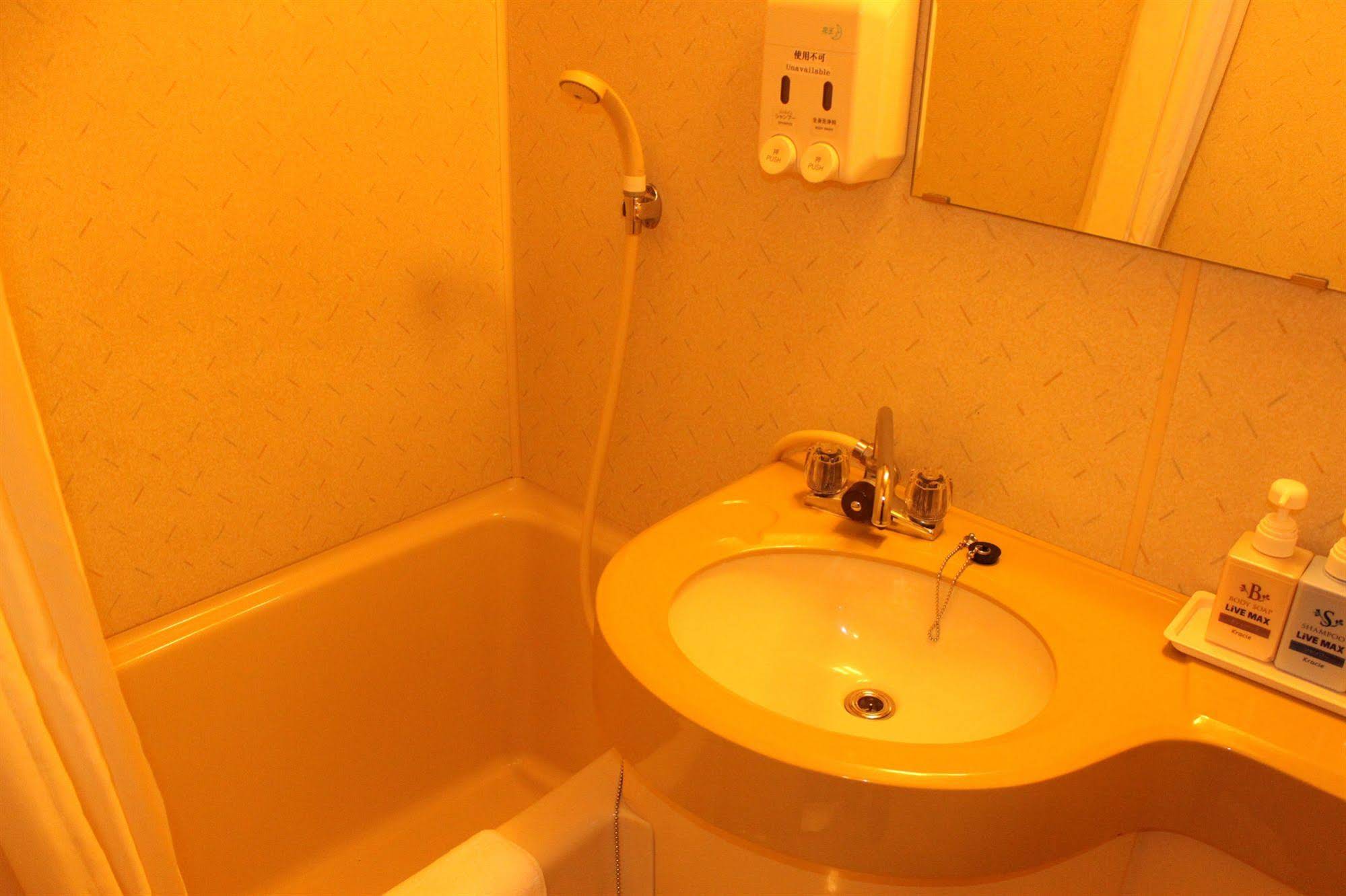 Hotel Livemax Tokyo Hamura Ekimae