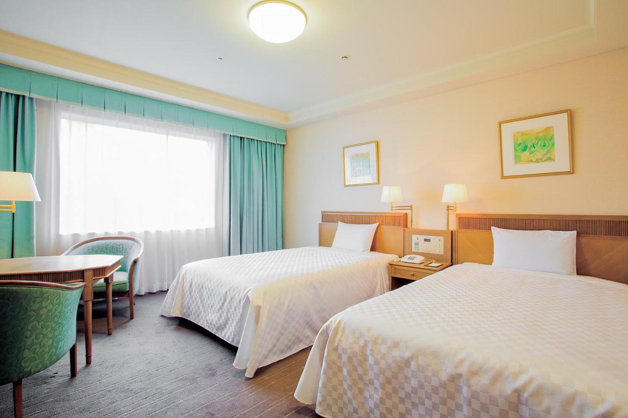 Keio Plaza Hotel Tama