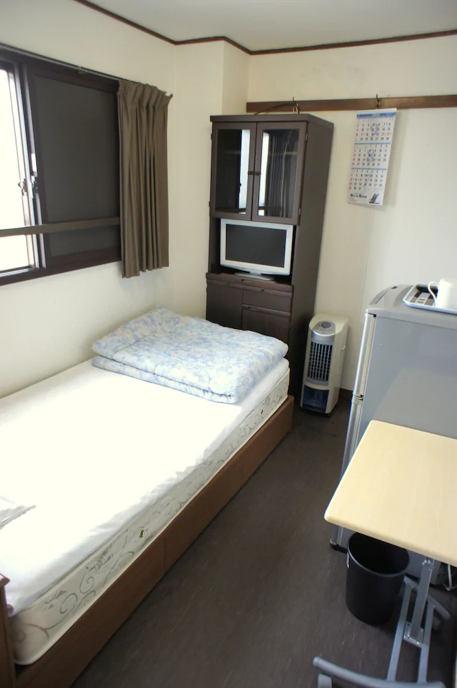 Economy Hotel Hoteiya