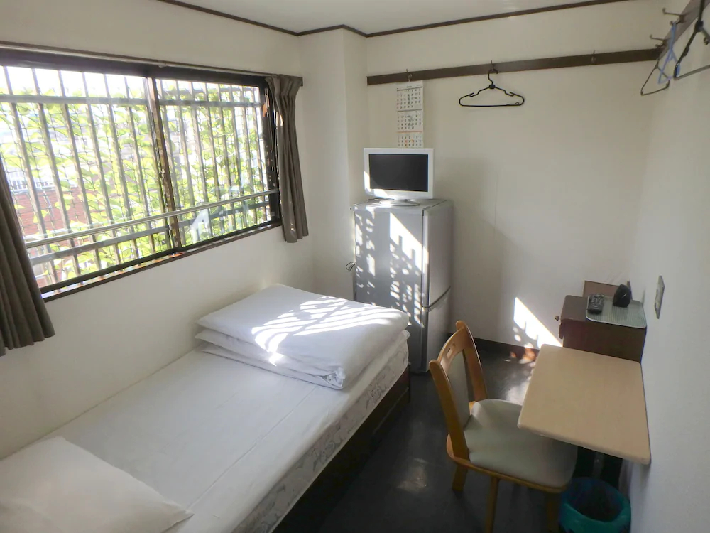 Economy Hotel Hoteiya
