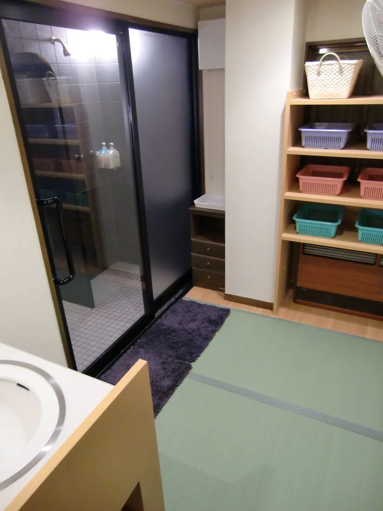 Economy Hotel Hoteiya
