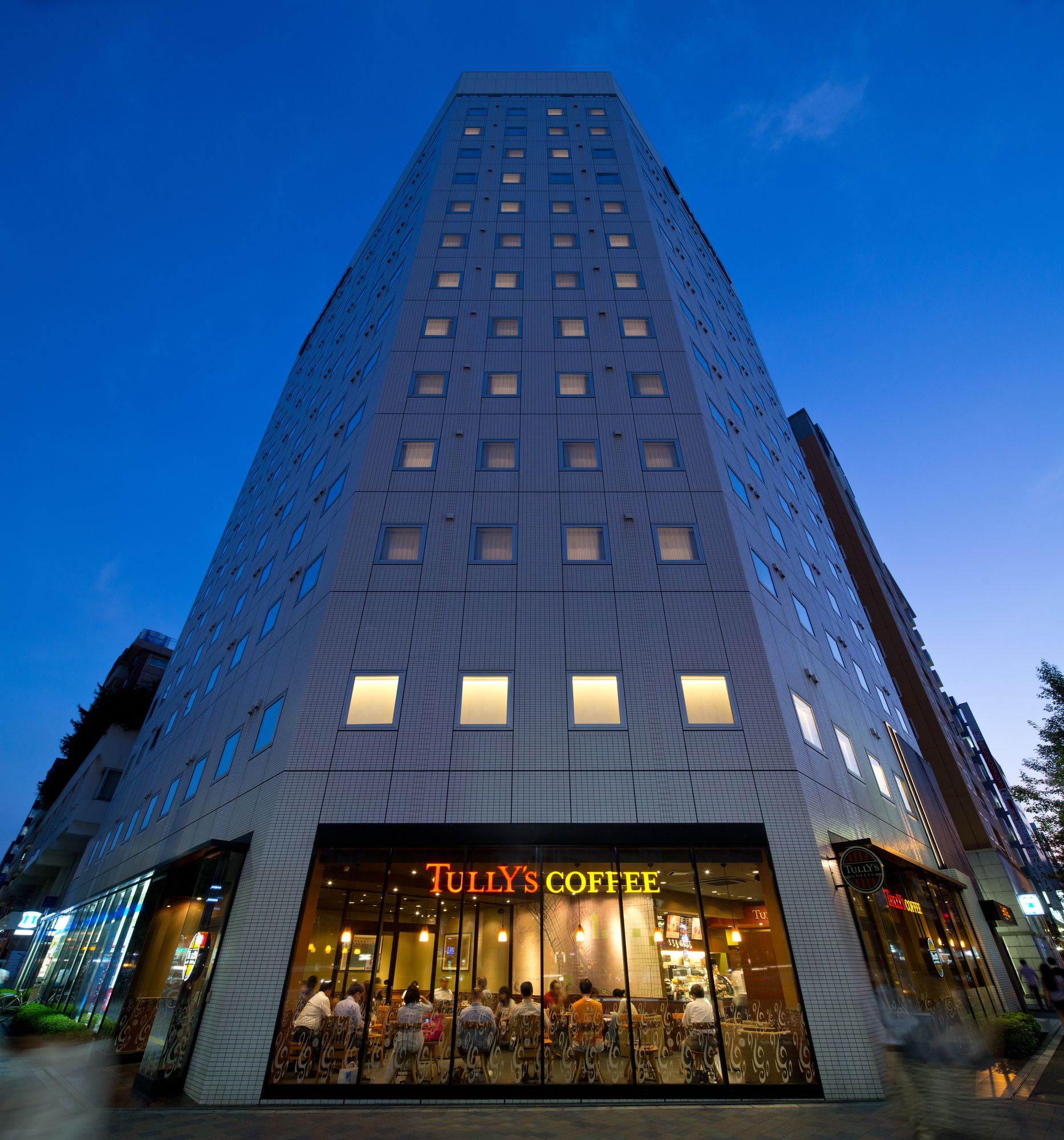 E Hotel Higashi Shinjuku