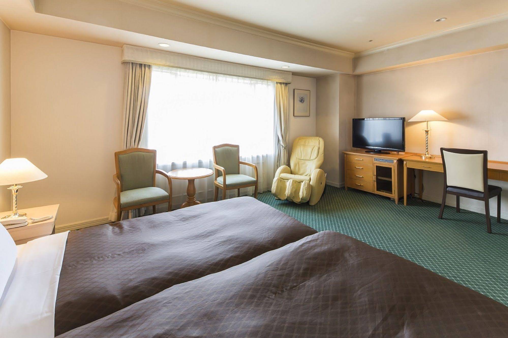 Hotel Cadenza Hikarigaoka