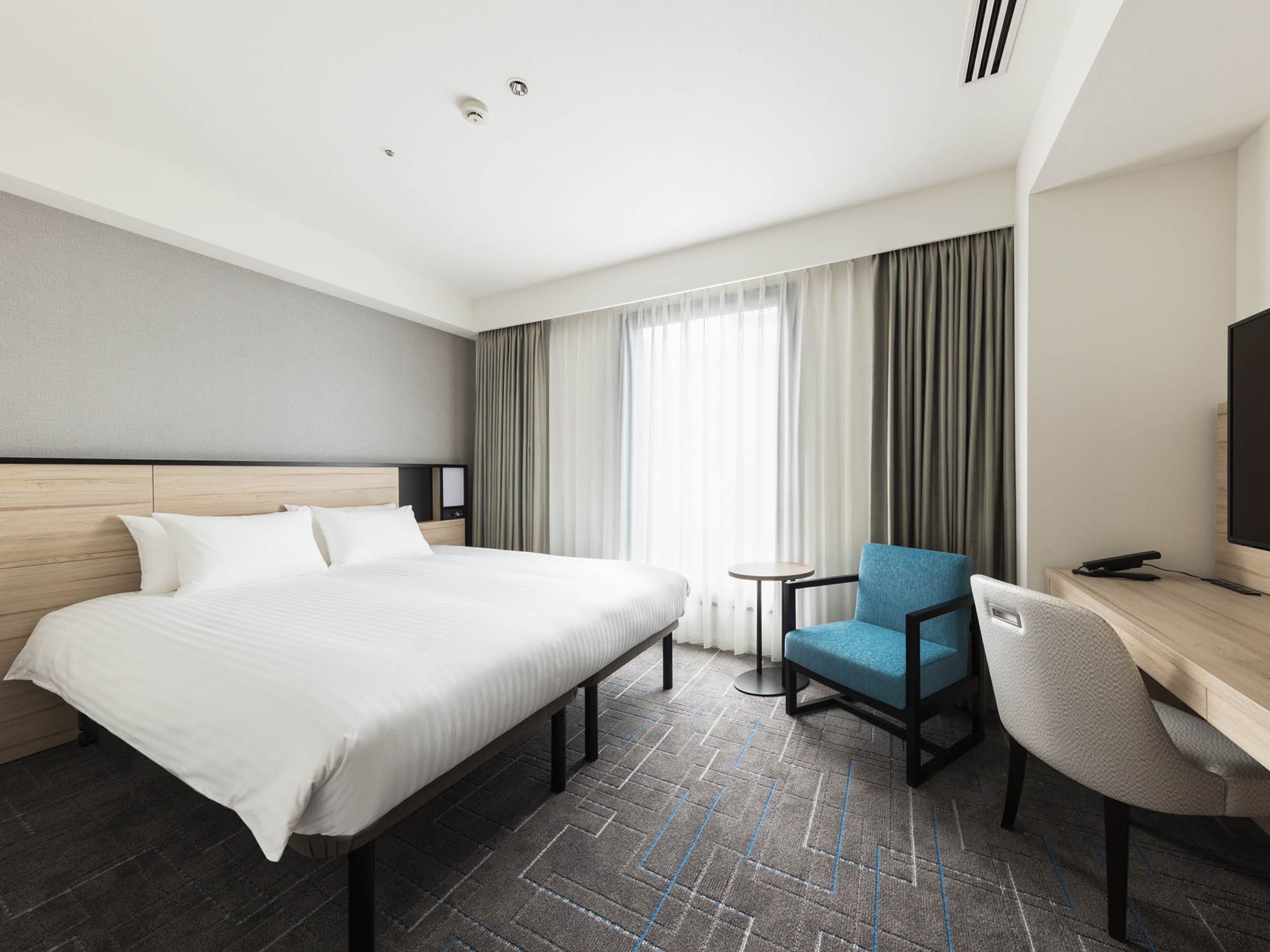 JR-East Hotel Mets Gotanda