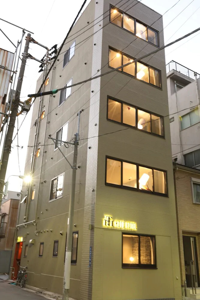 Moto Hotel