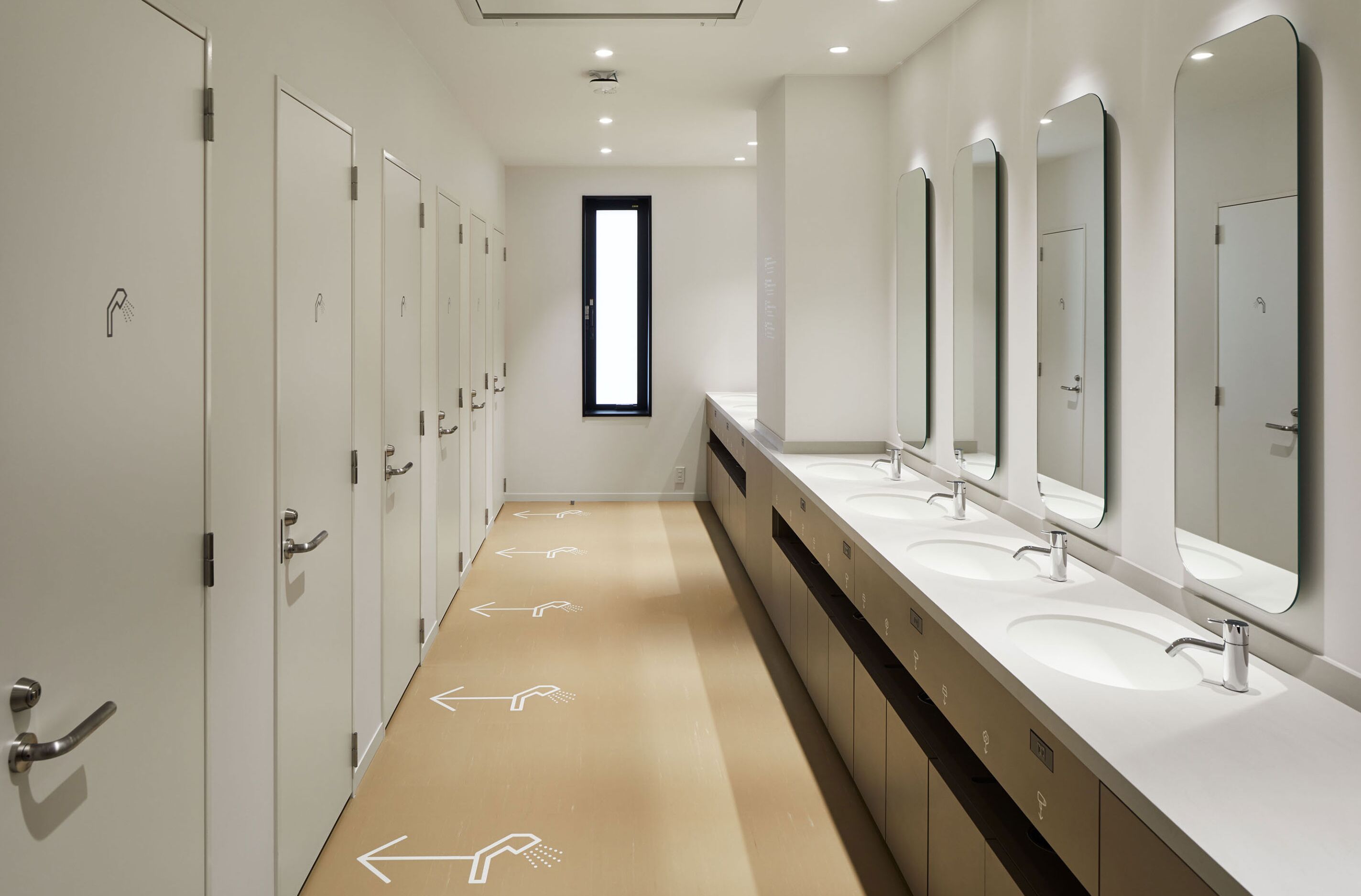 Nine Hours Ningyocho