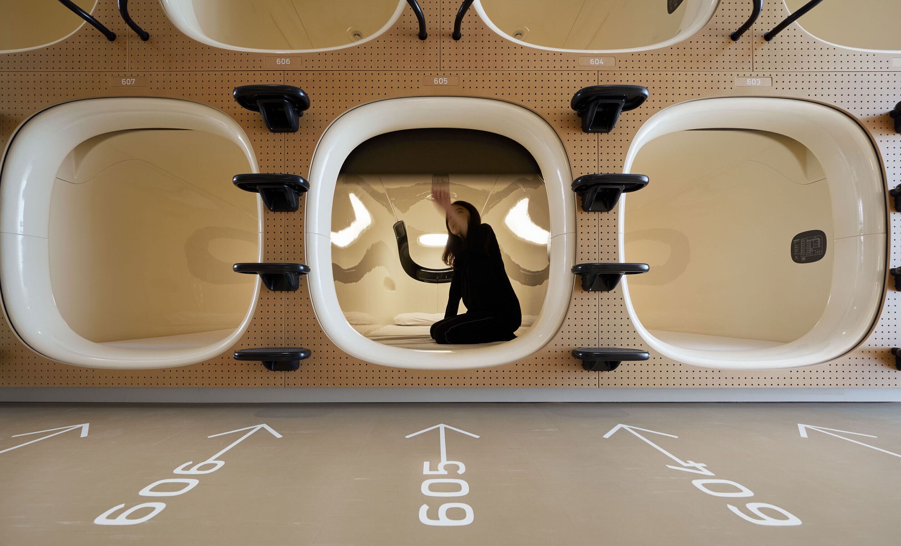 Nine Hours Ningyocho