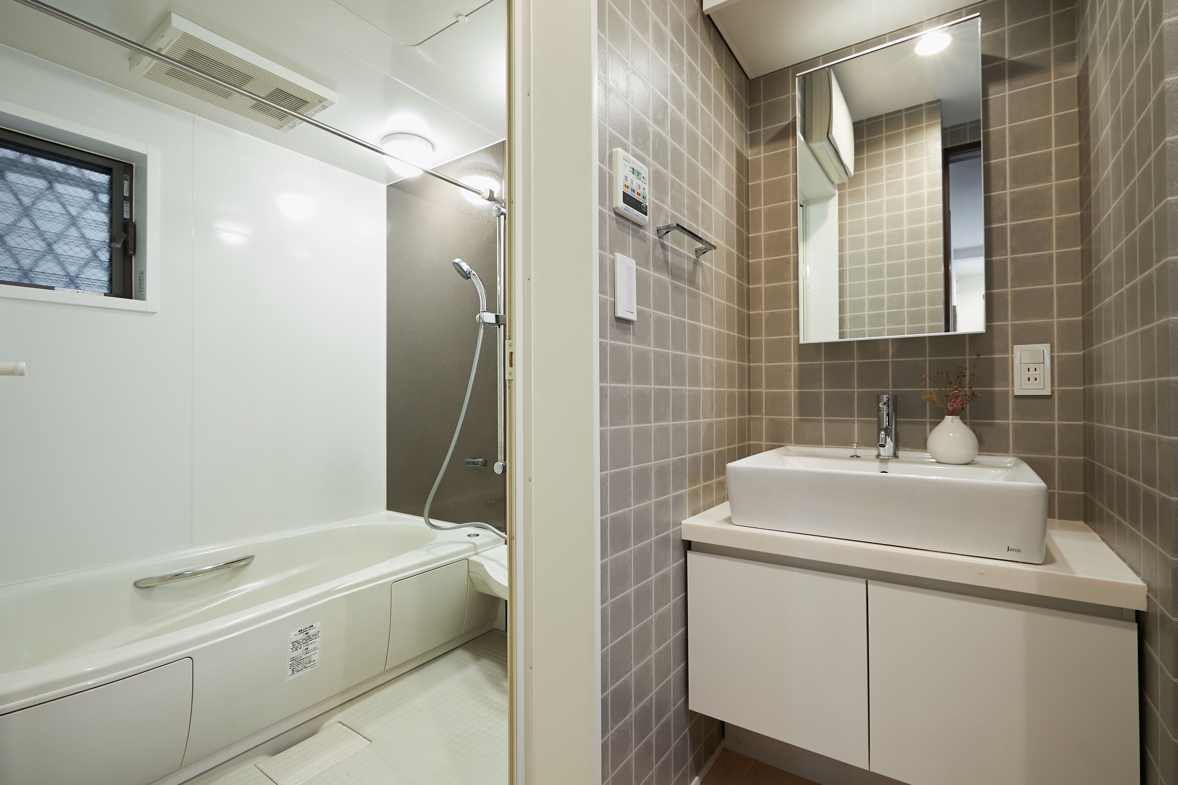 Point Ikebukuro Designer's Villa