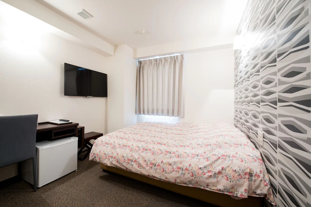 Yokohama Town Hotel