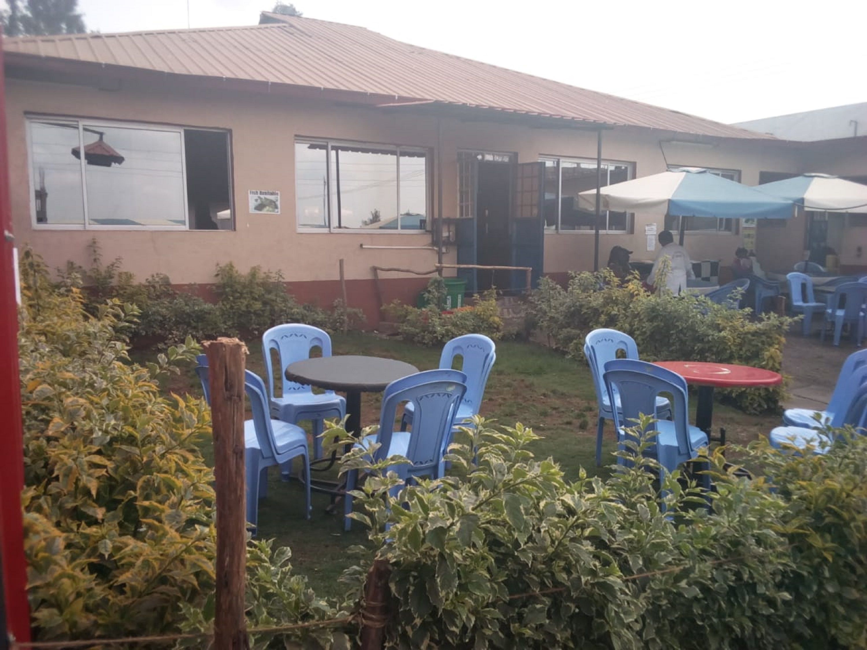 Small Villa Gardens
