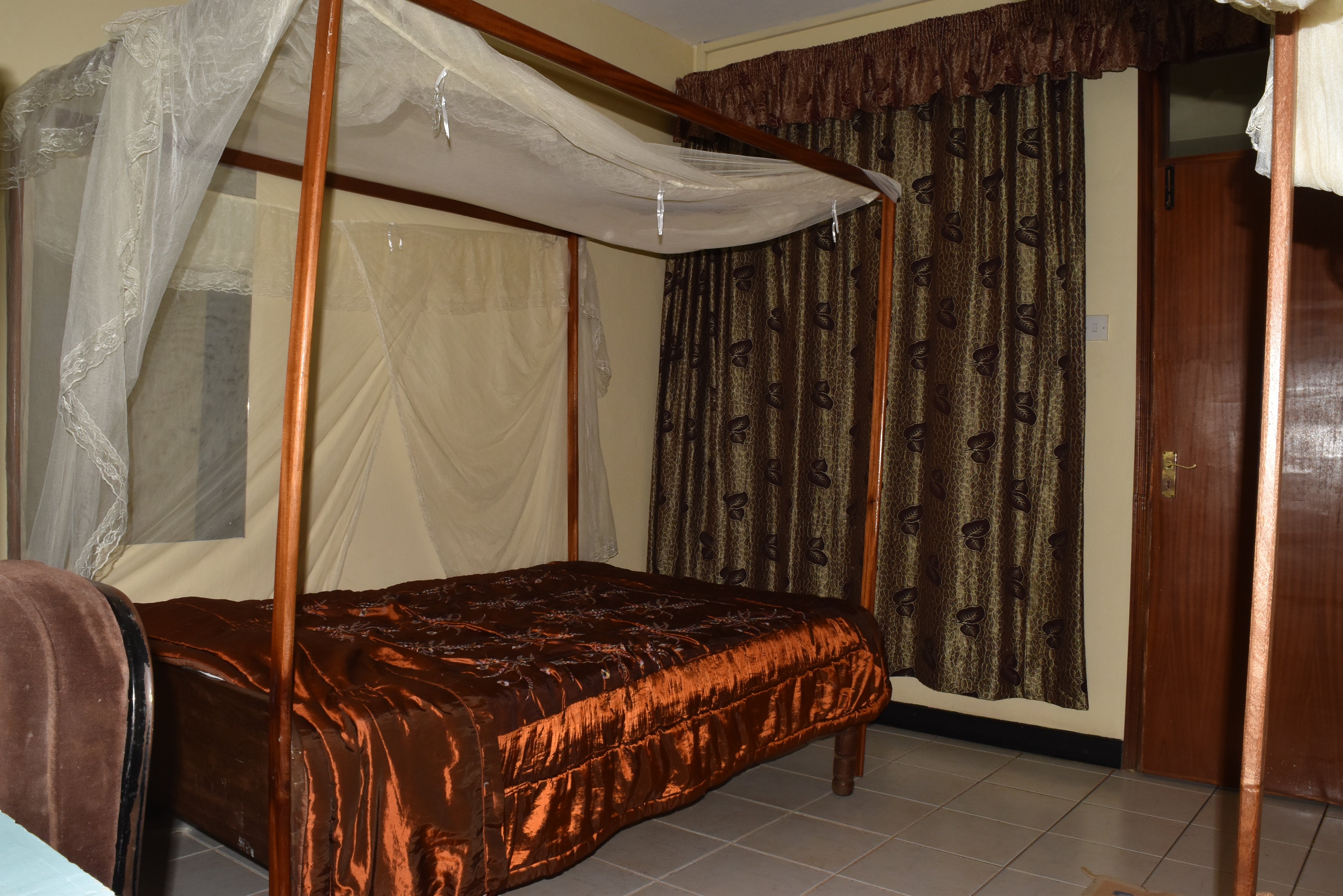 Ibis Hotel 2000 Karatina