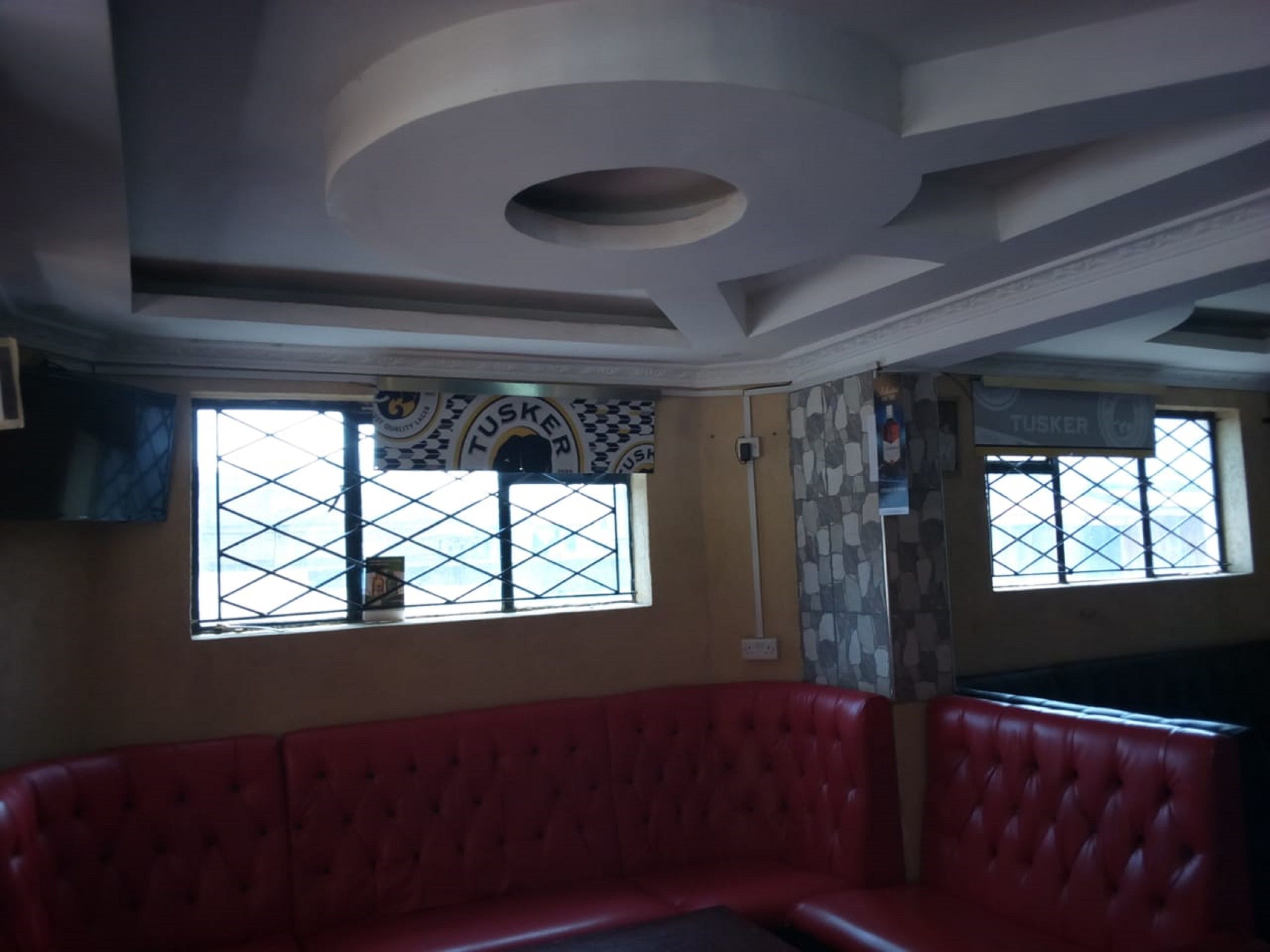 Bricks Pub & Hotel
