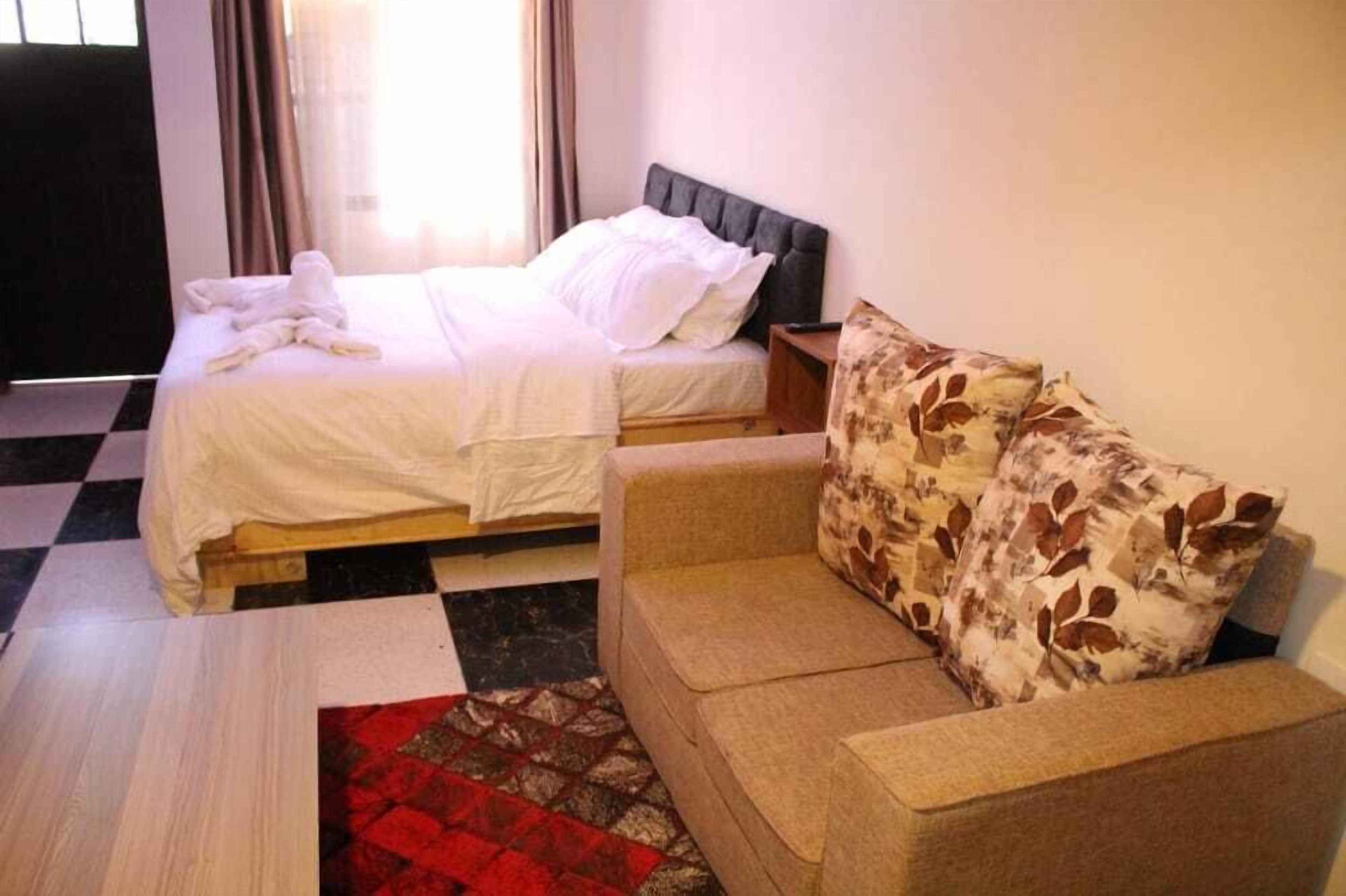 Hotel Mum's