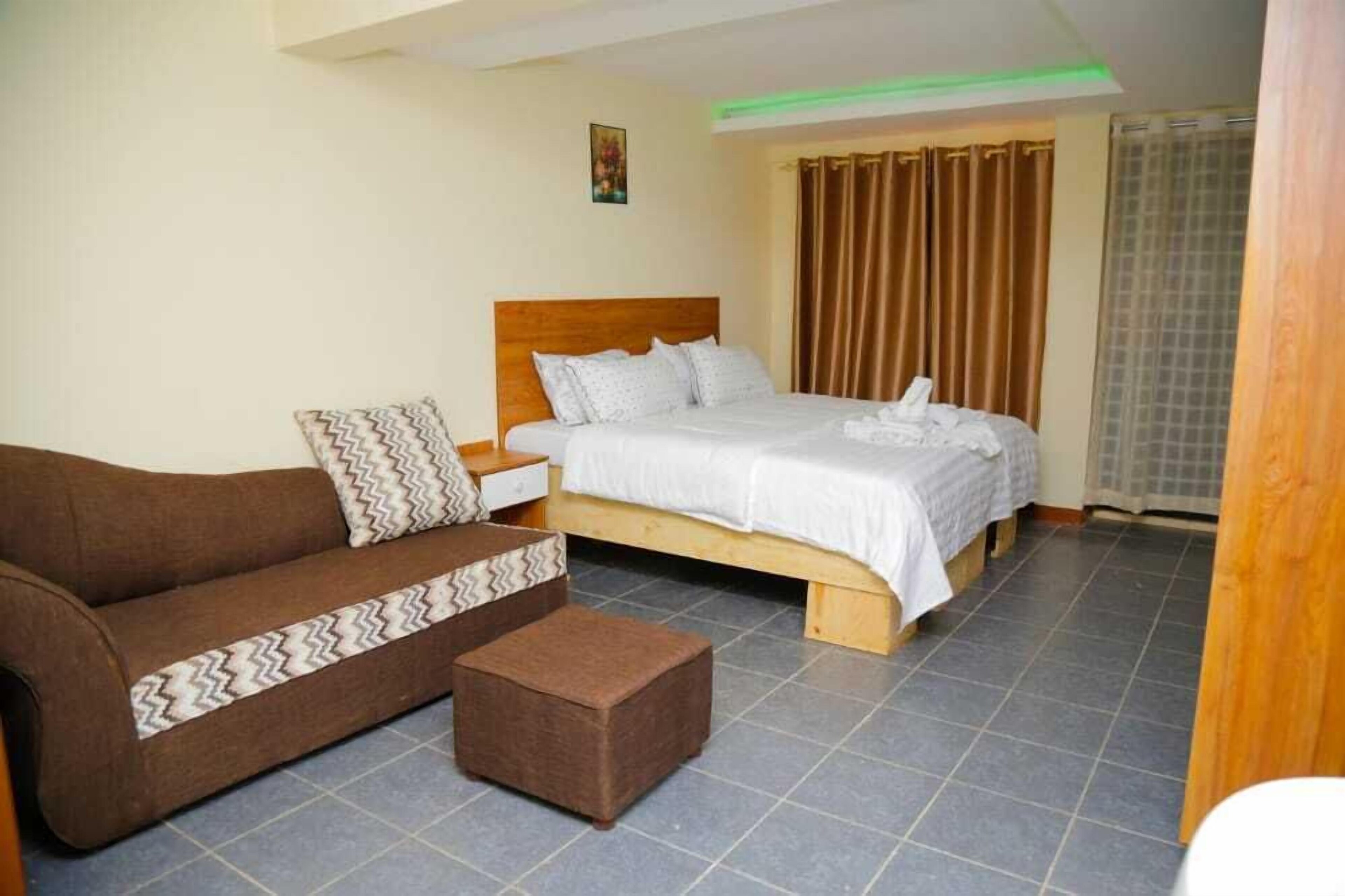 Hotel Mum's