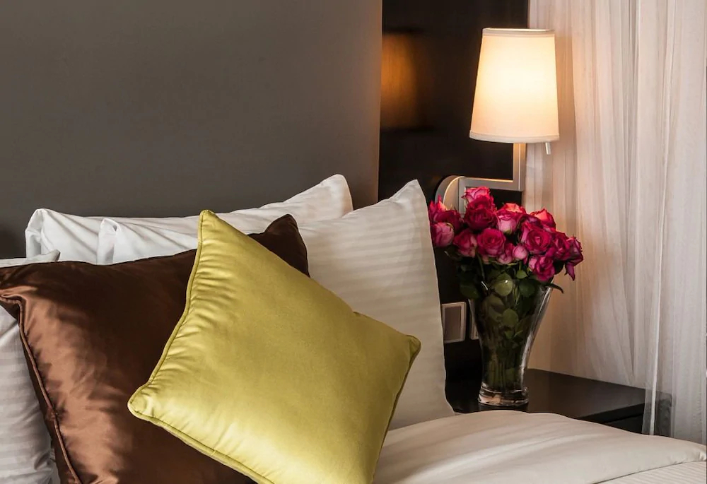 Acacia Premier Hotel