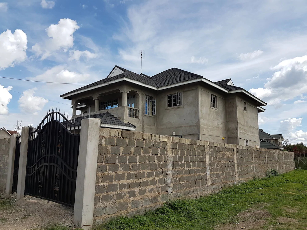 Maggy Airport Guesthouse