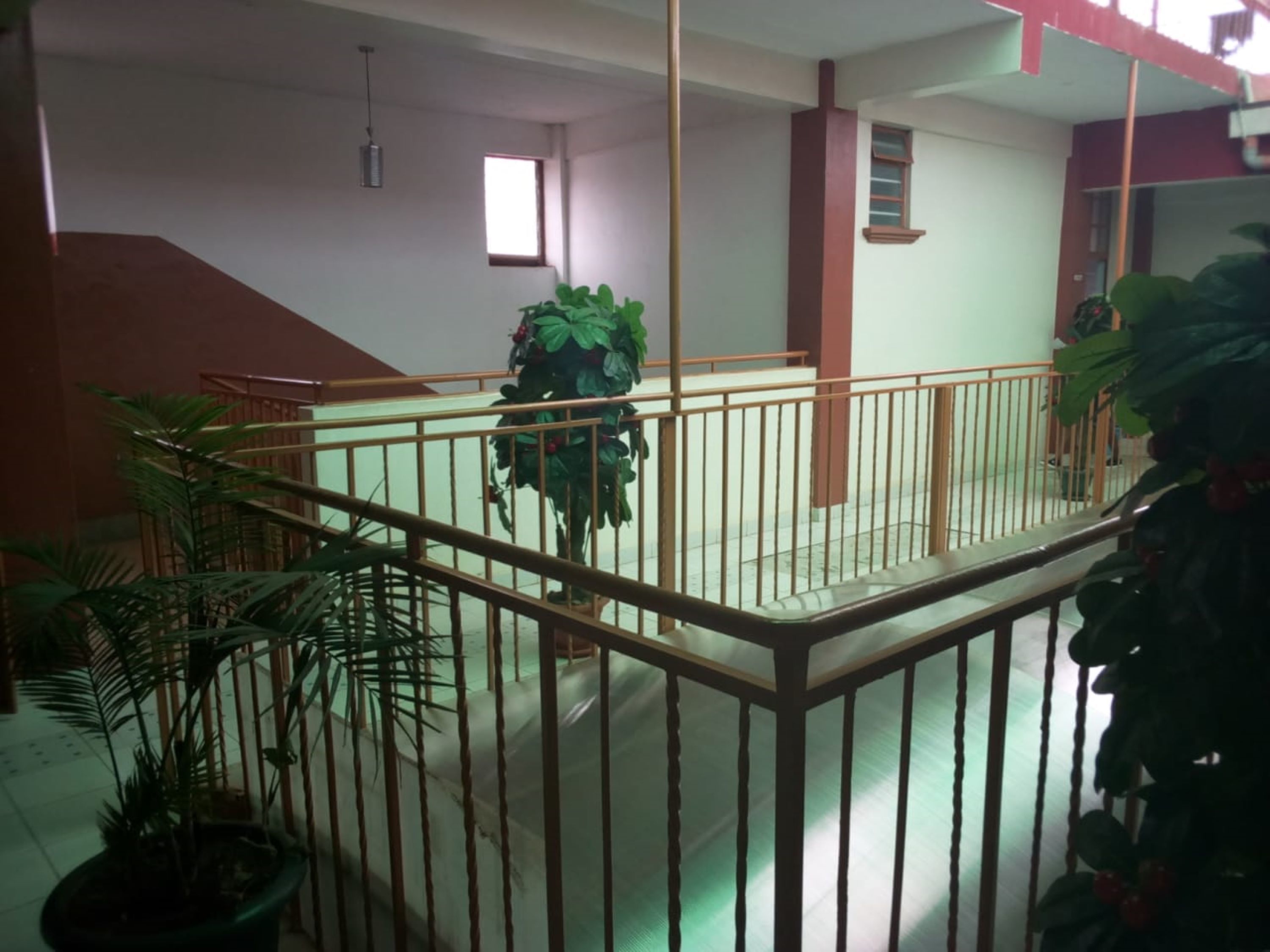 Ideal Hotel