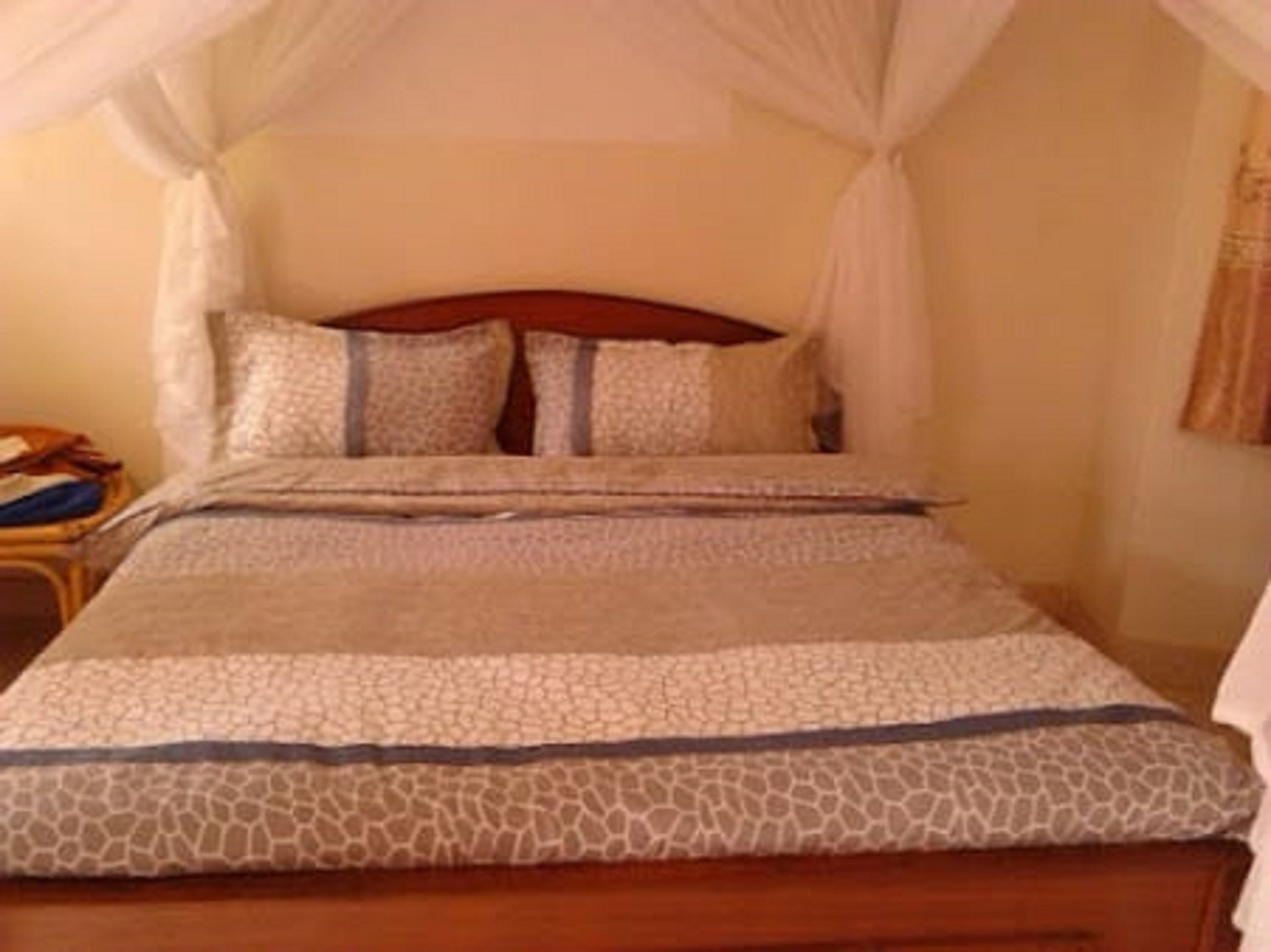 Jambo Village Hotel