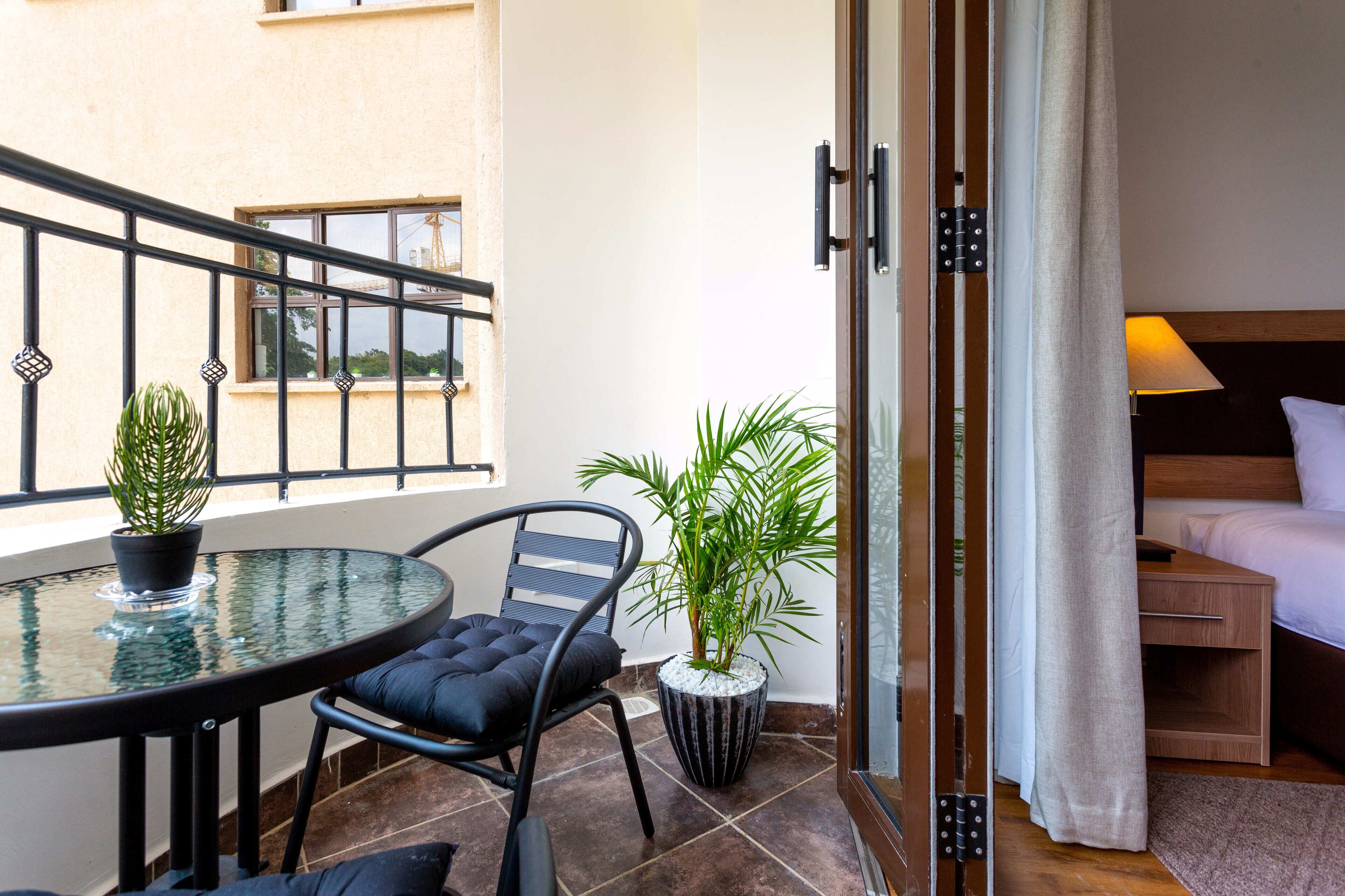 Belle Suites Riverside