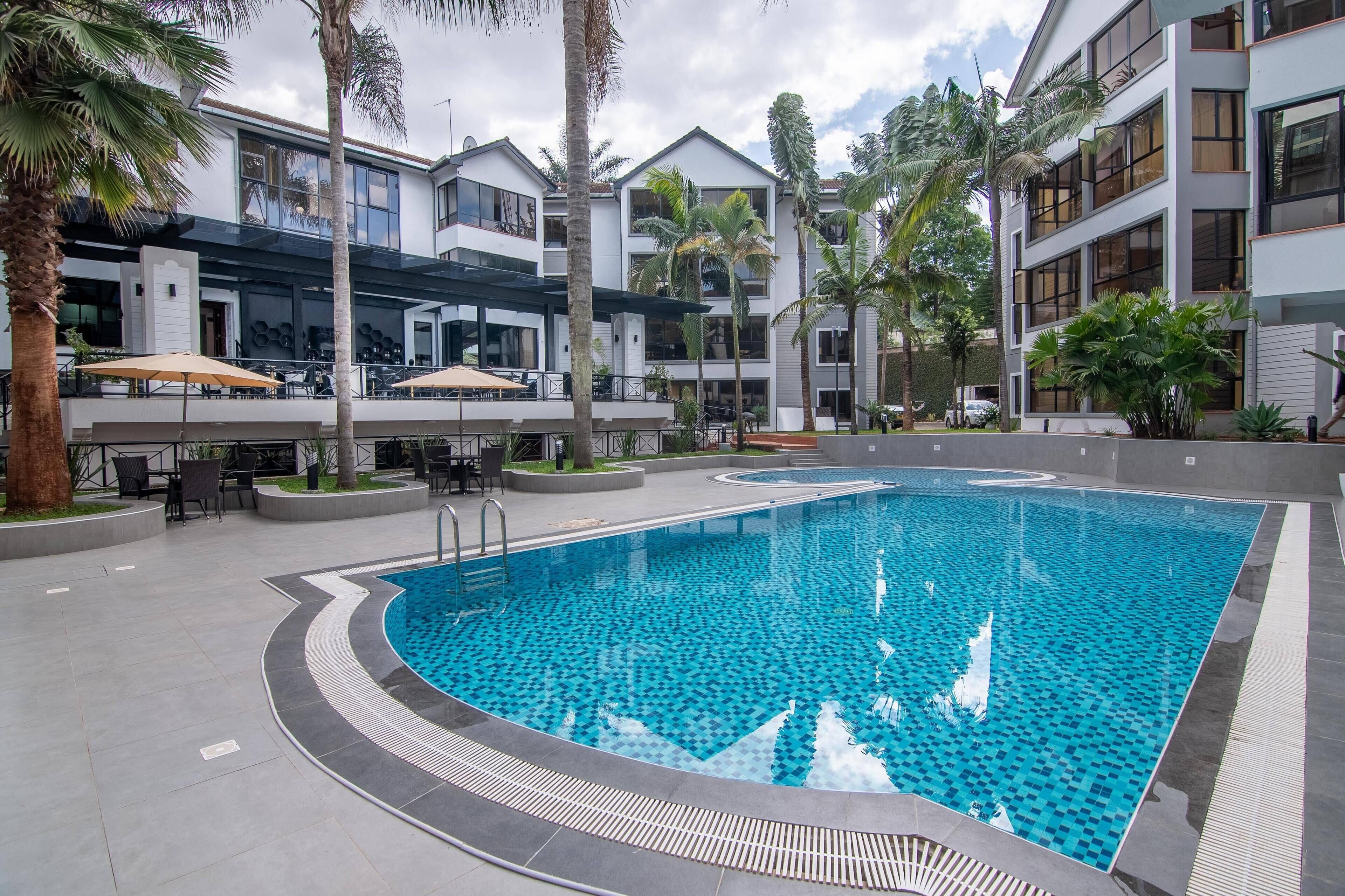 Cysuites Apartment Hotel