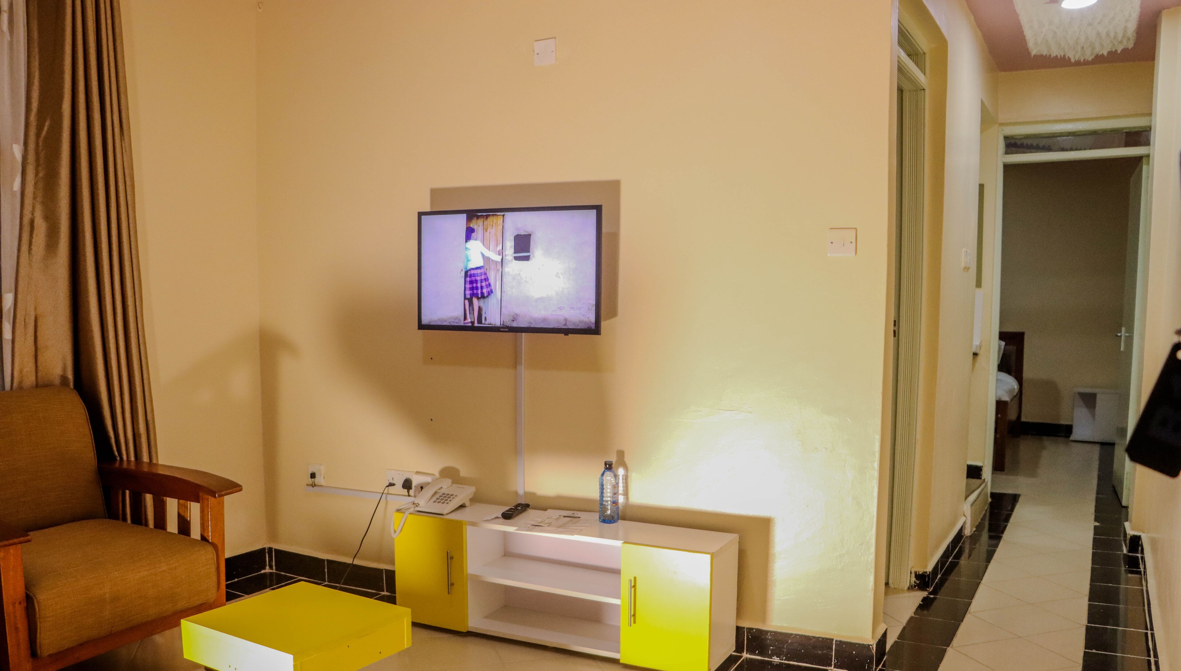 Dayo Suites and Hotel