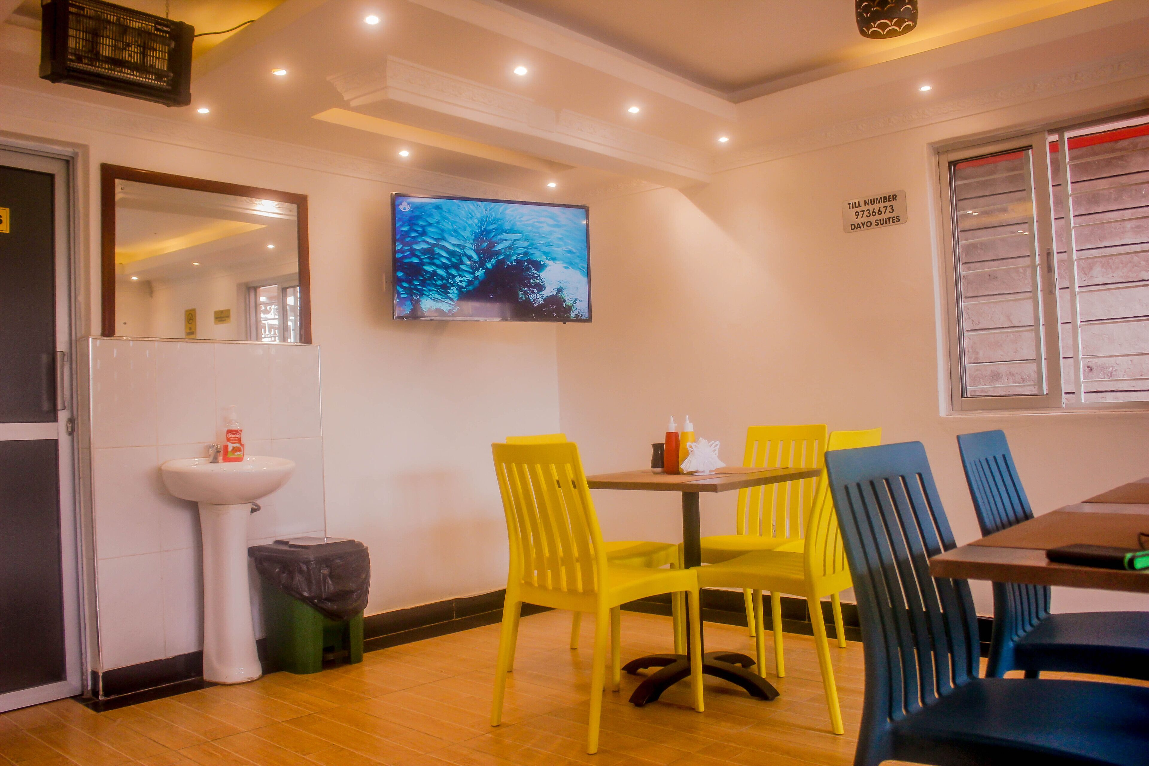 Dayo Suites and Hotel