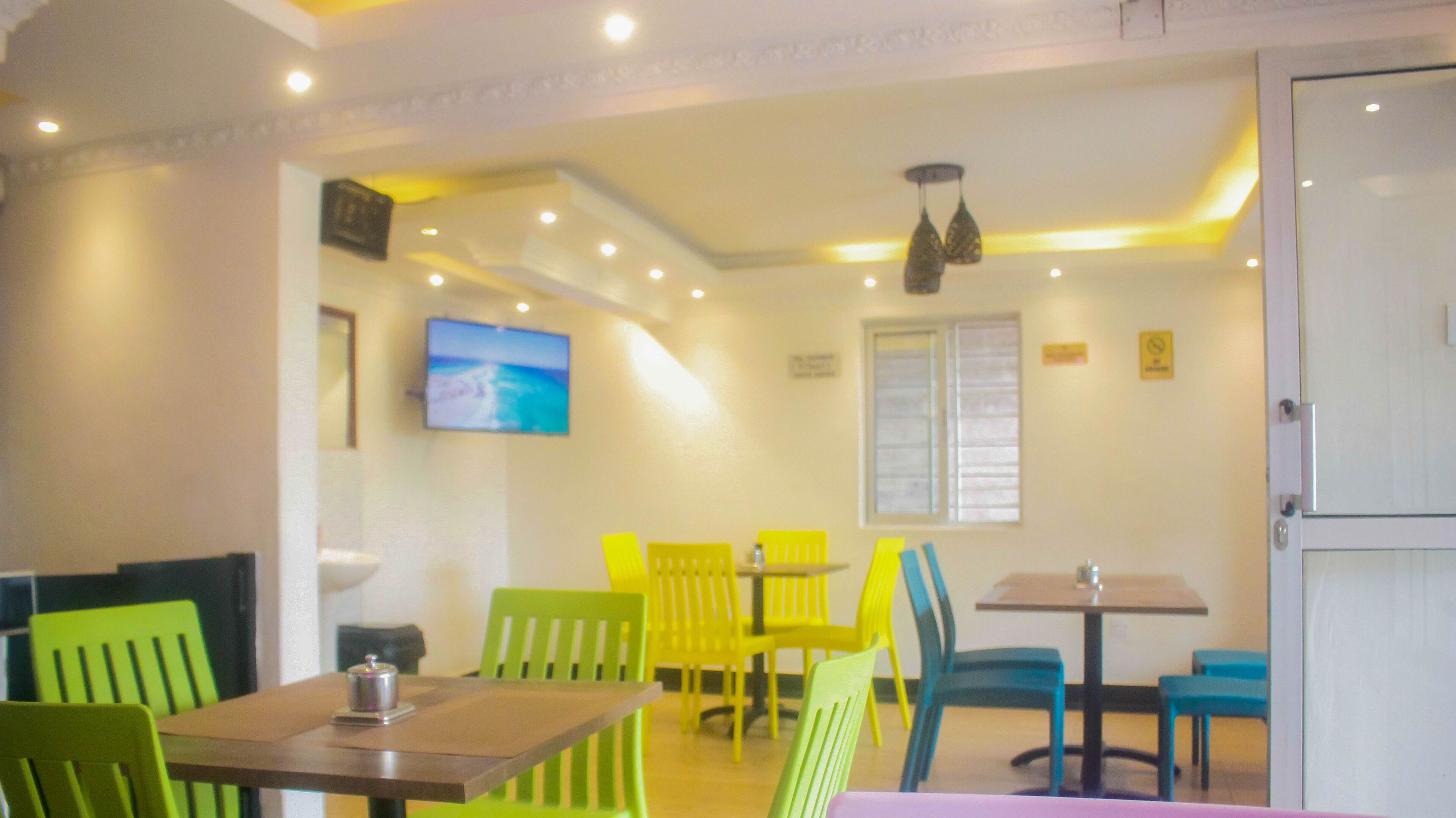 Dayo Suites and Hotel