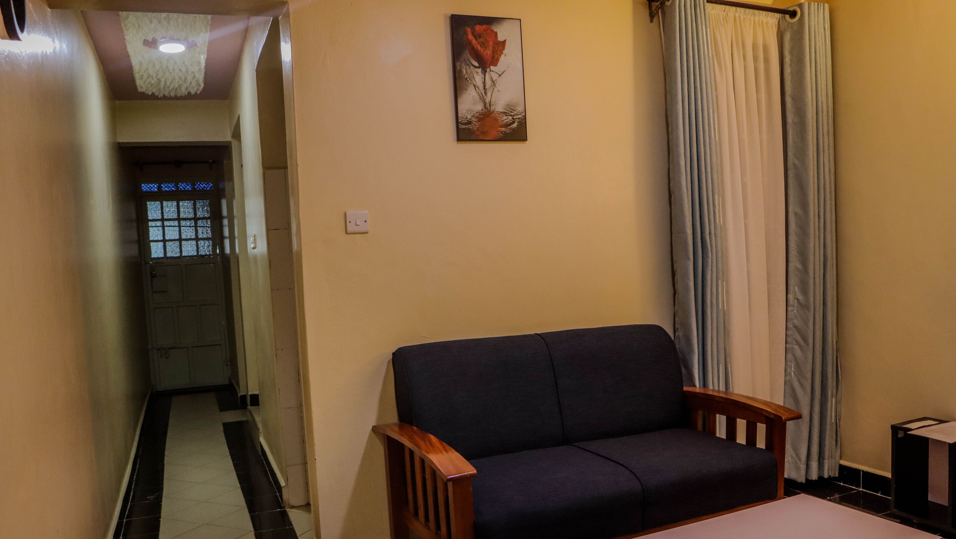 Dayo Suites and Hotel