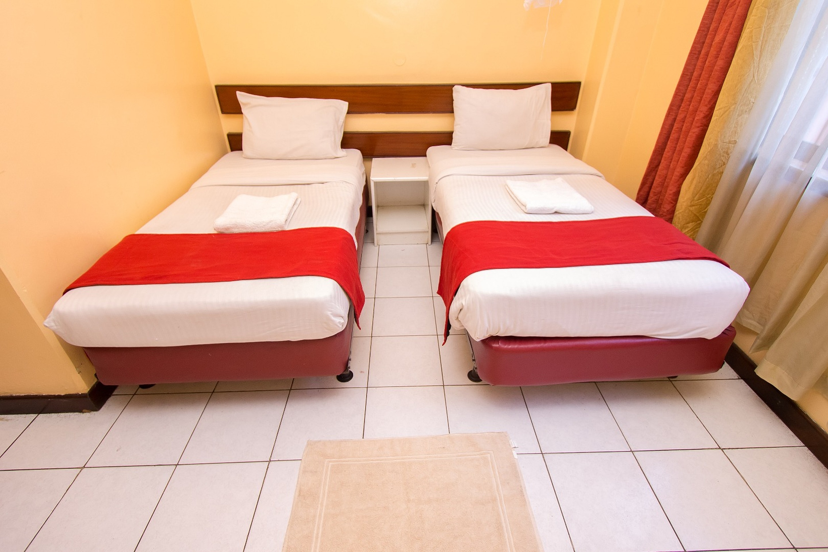 Diamond Hotel